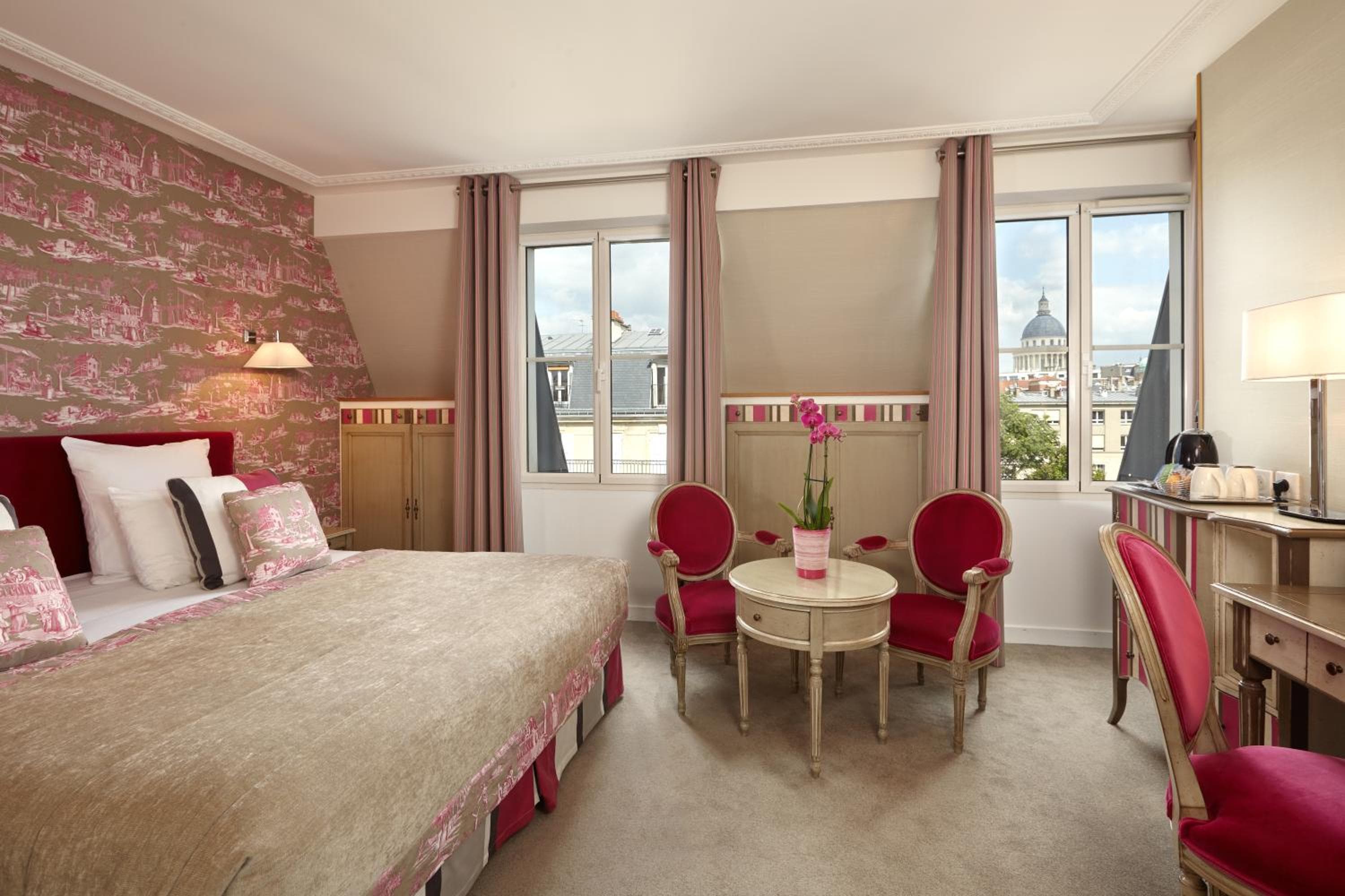 Hôtel Relais Saint Jacques Paris — 19