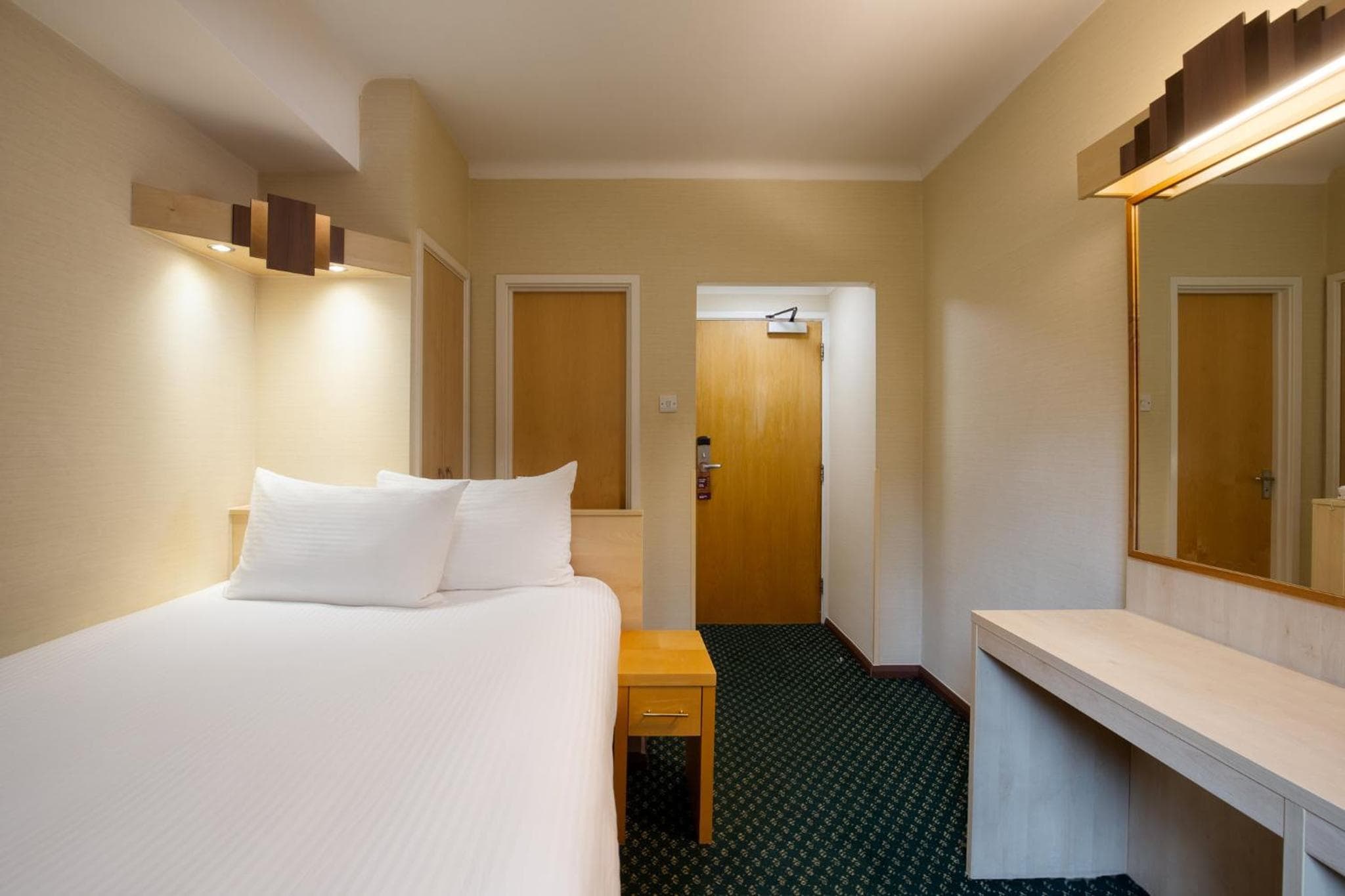 Tavistock Hotel — 24