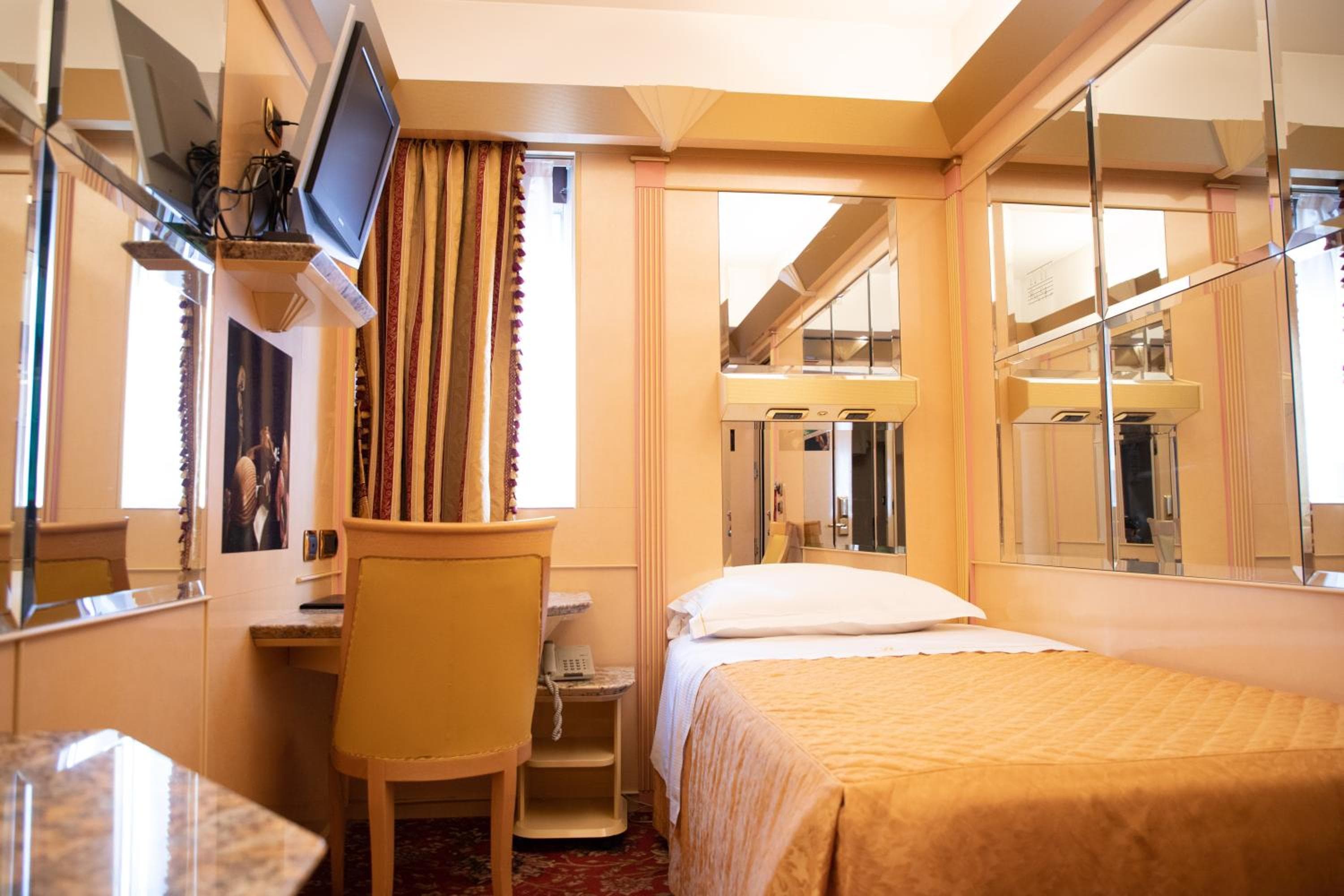 Hotel Wagner — 14
