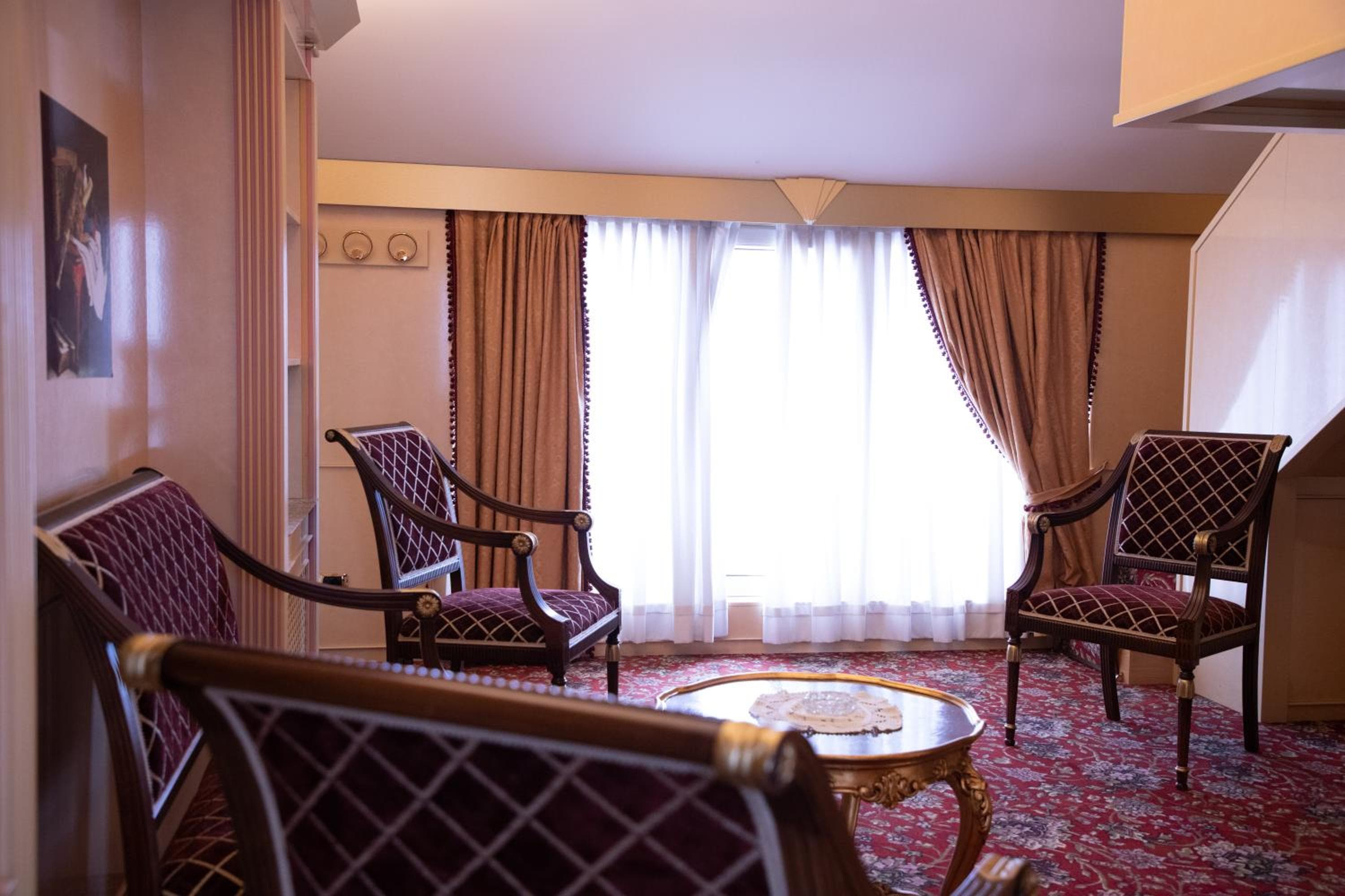 Hotel Wagner — 11