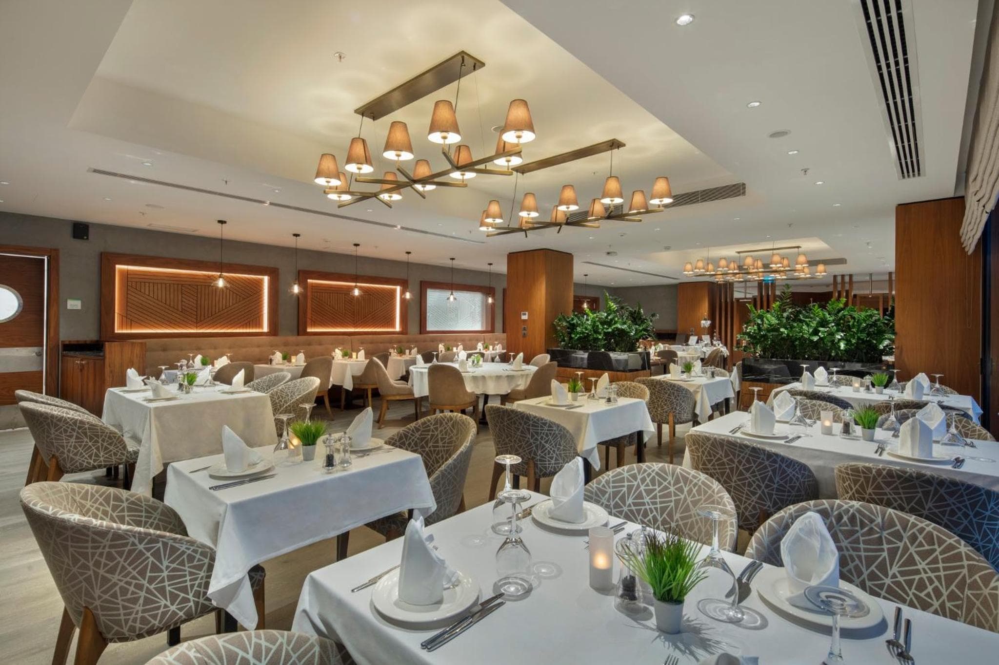 Holiday Inn Istanbul - Tuzla Bay by IHG — 10