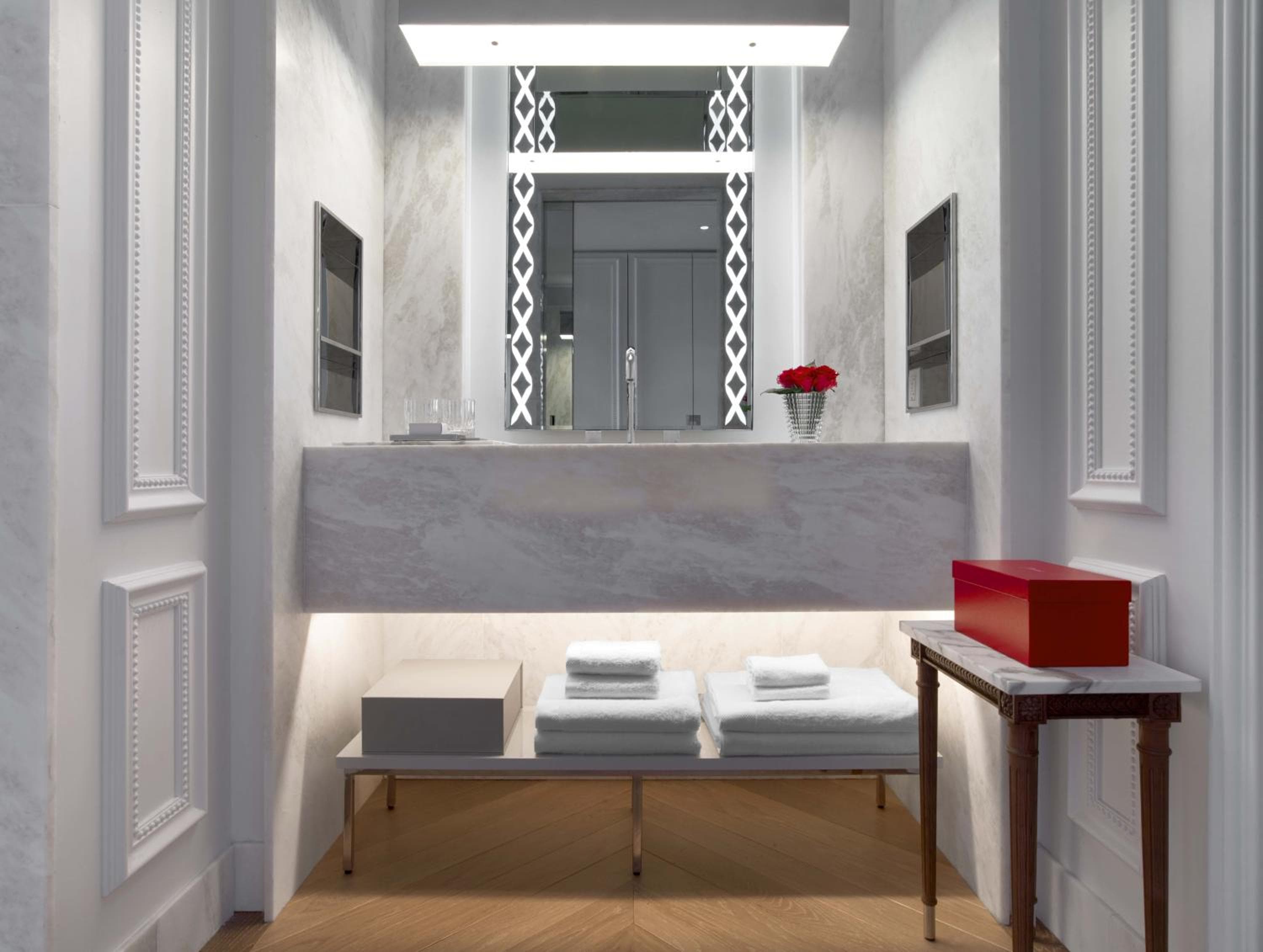 Baccarat Hotel and Residences New York — 5