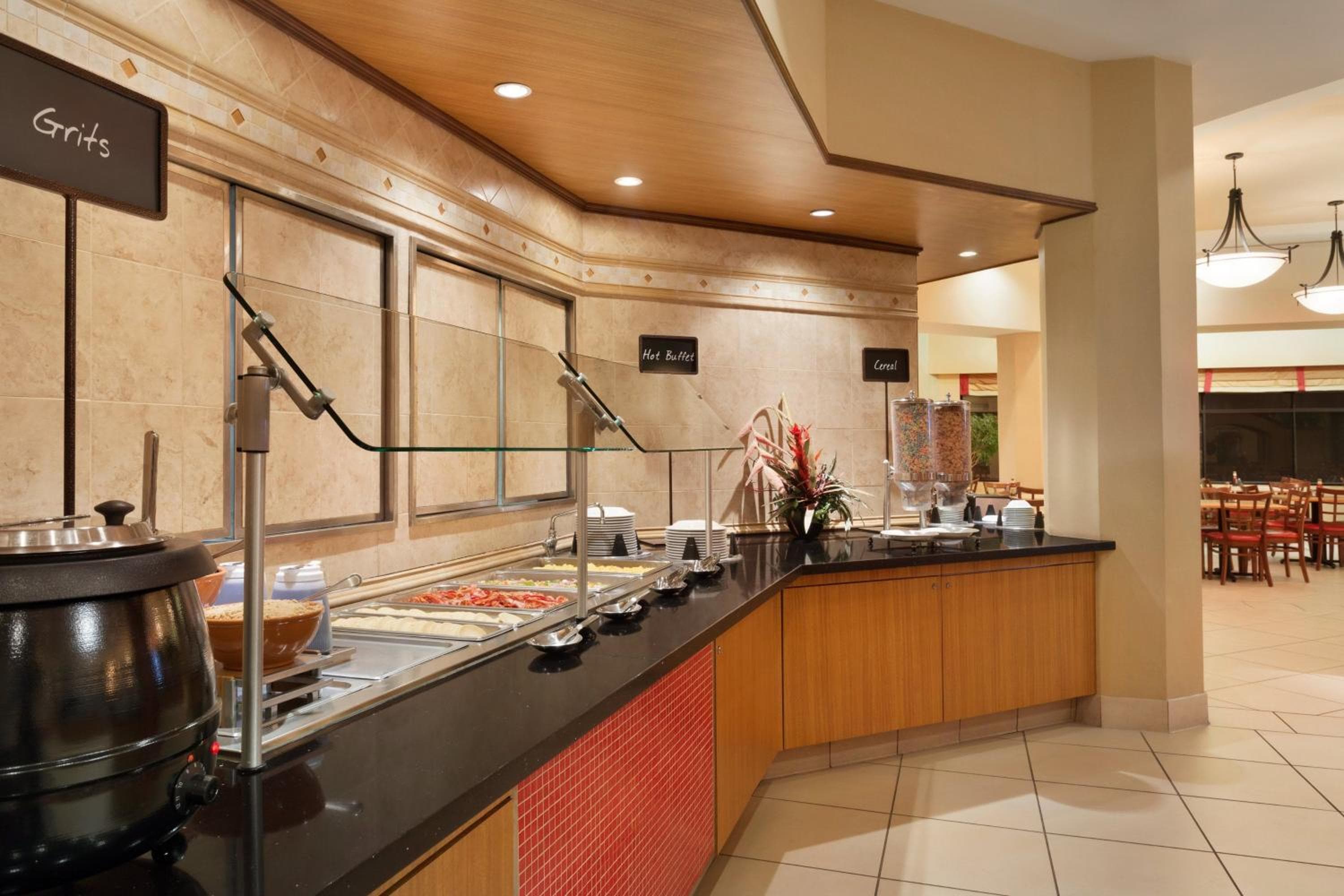 Buena Vista Suites Orlando — 24