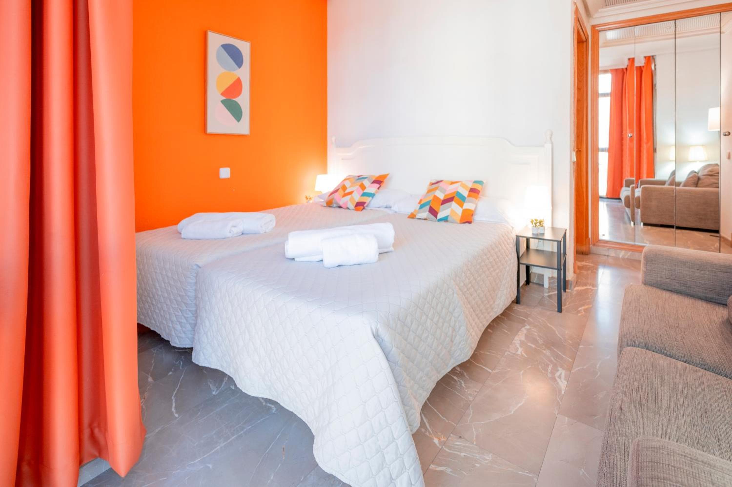 Apartamentos G3 Galeon — 2
