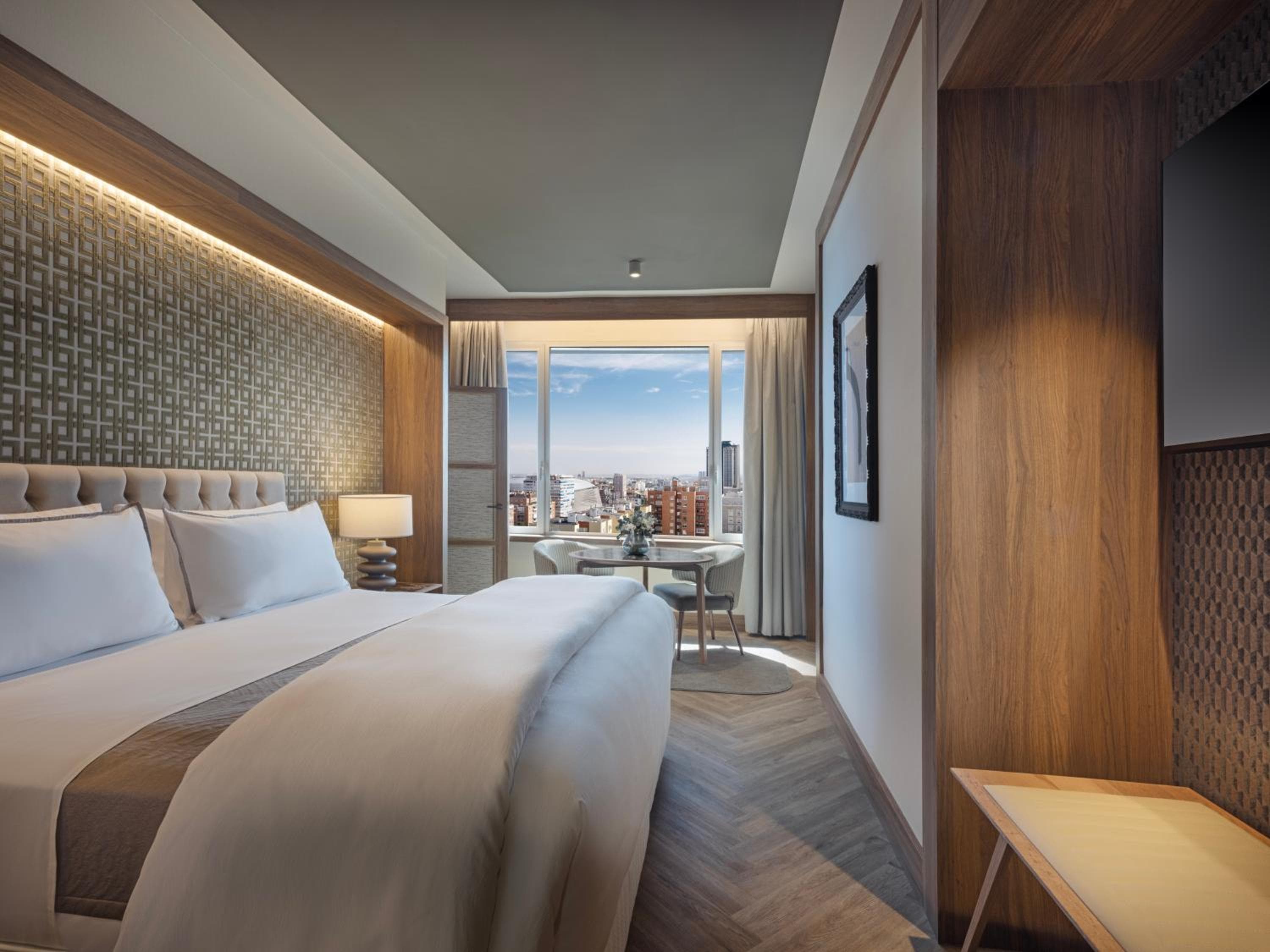 Das Westin Madrid Cuzco — 12
