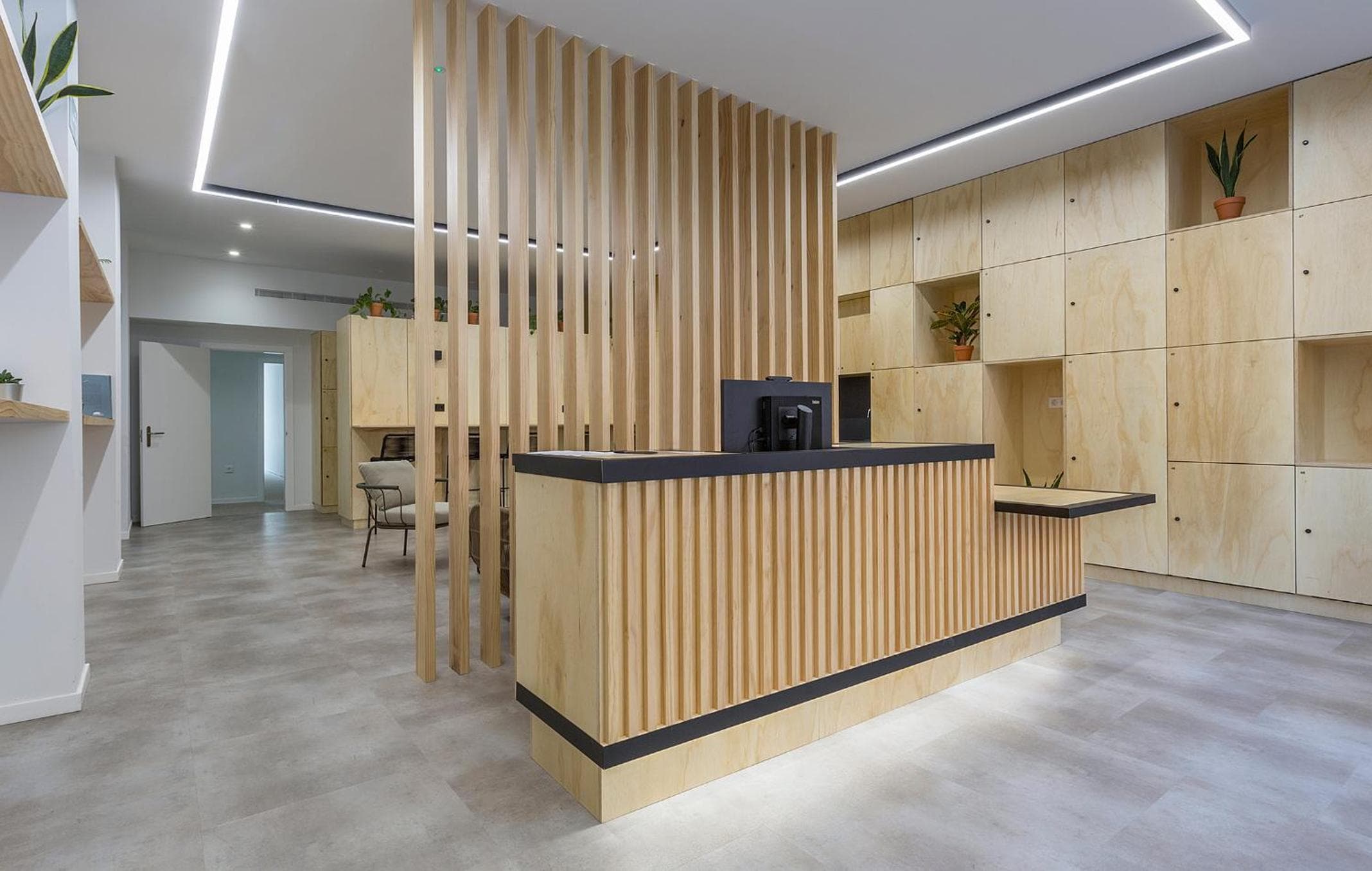 Urban Cube Hostel Sevilla — 24