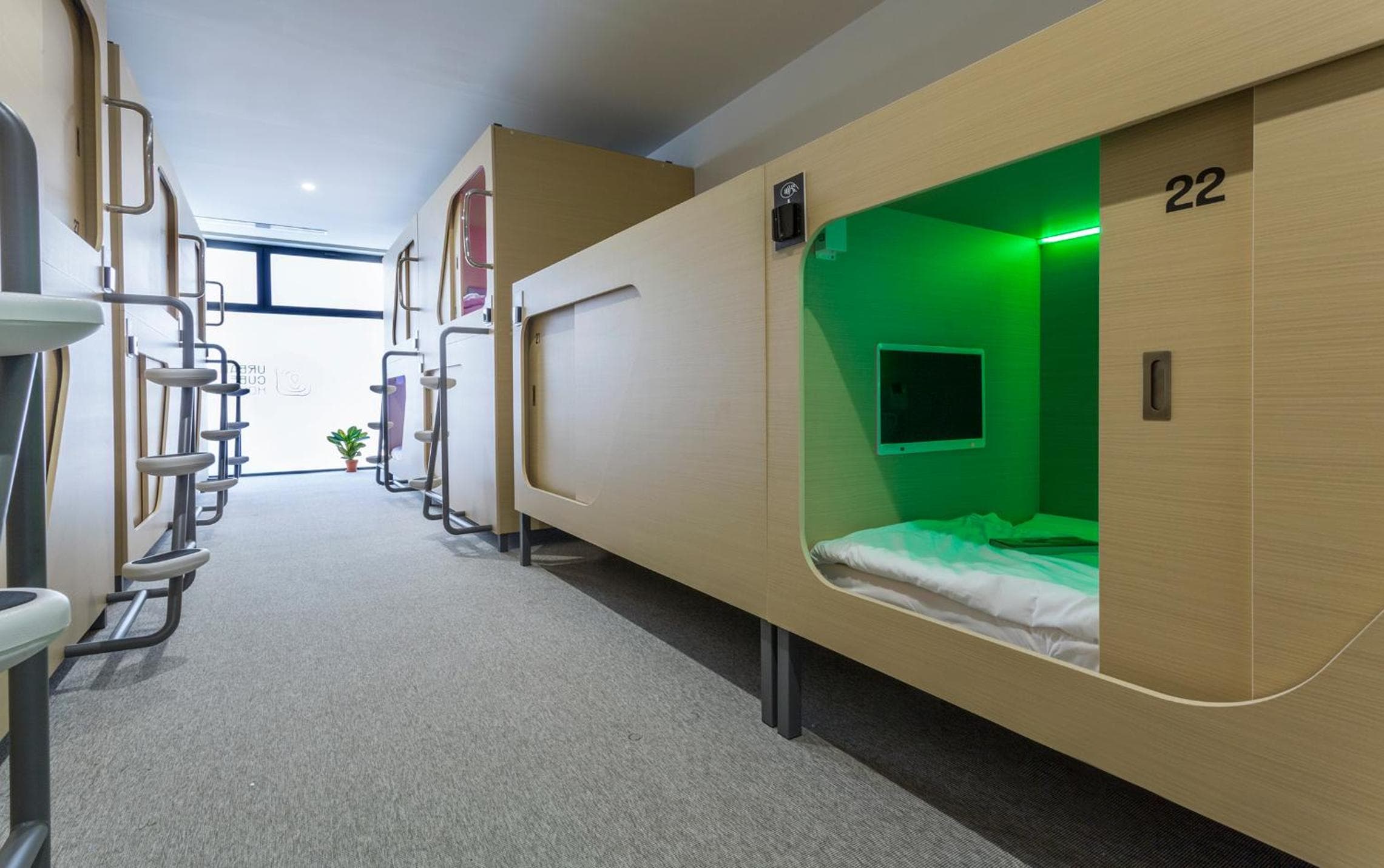 Urban Cube Hostel Sevilla — 21
