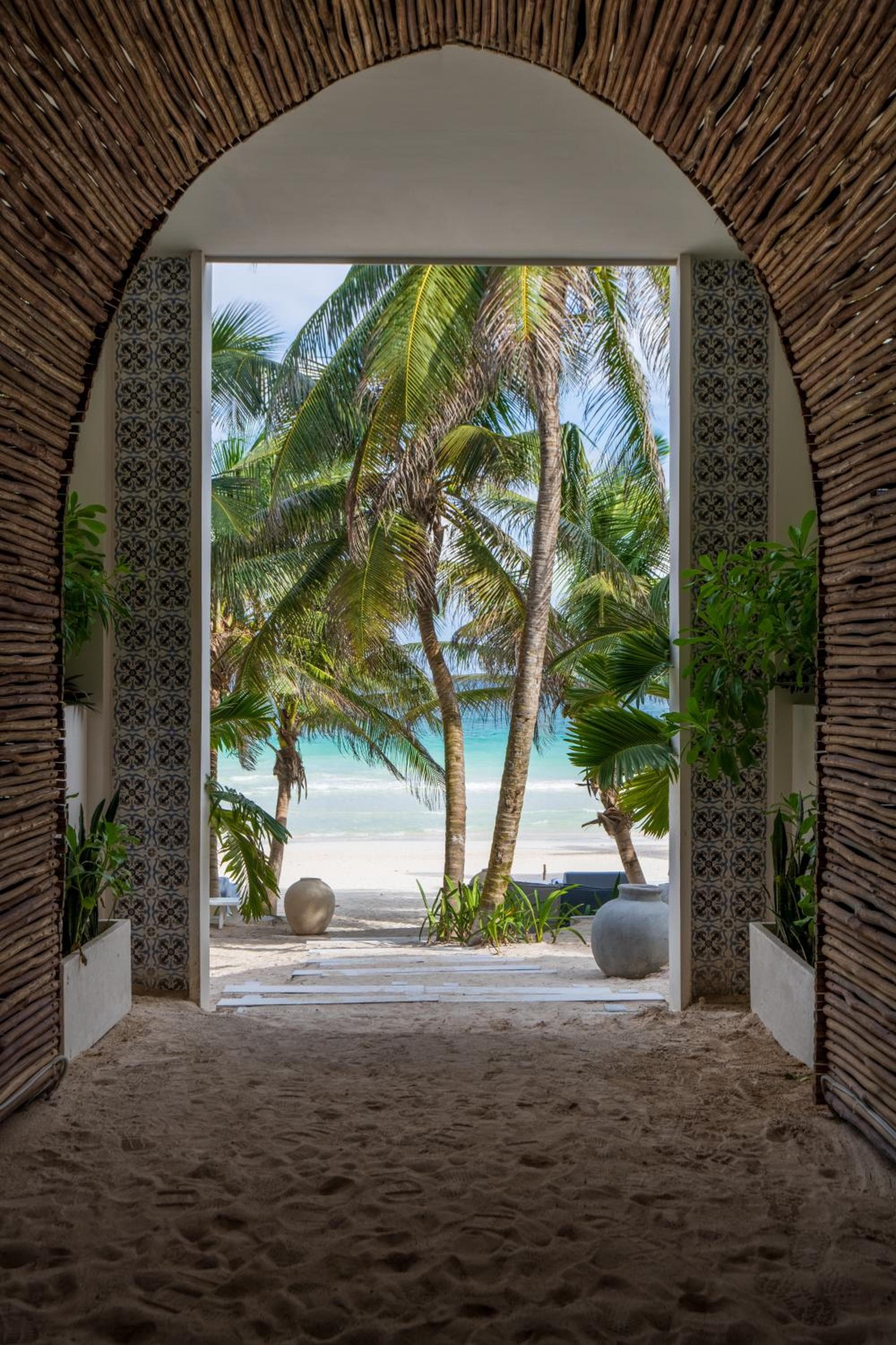 Sana Tulum Beachfront Boutique Hotel — 2