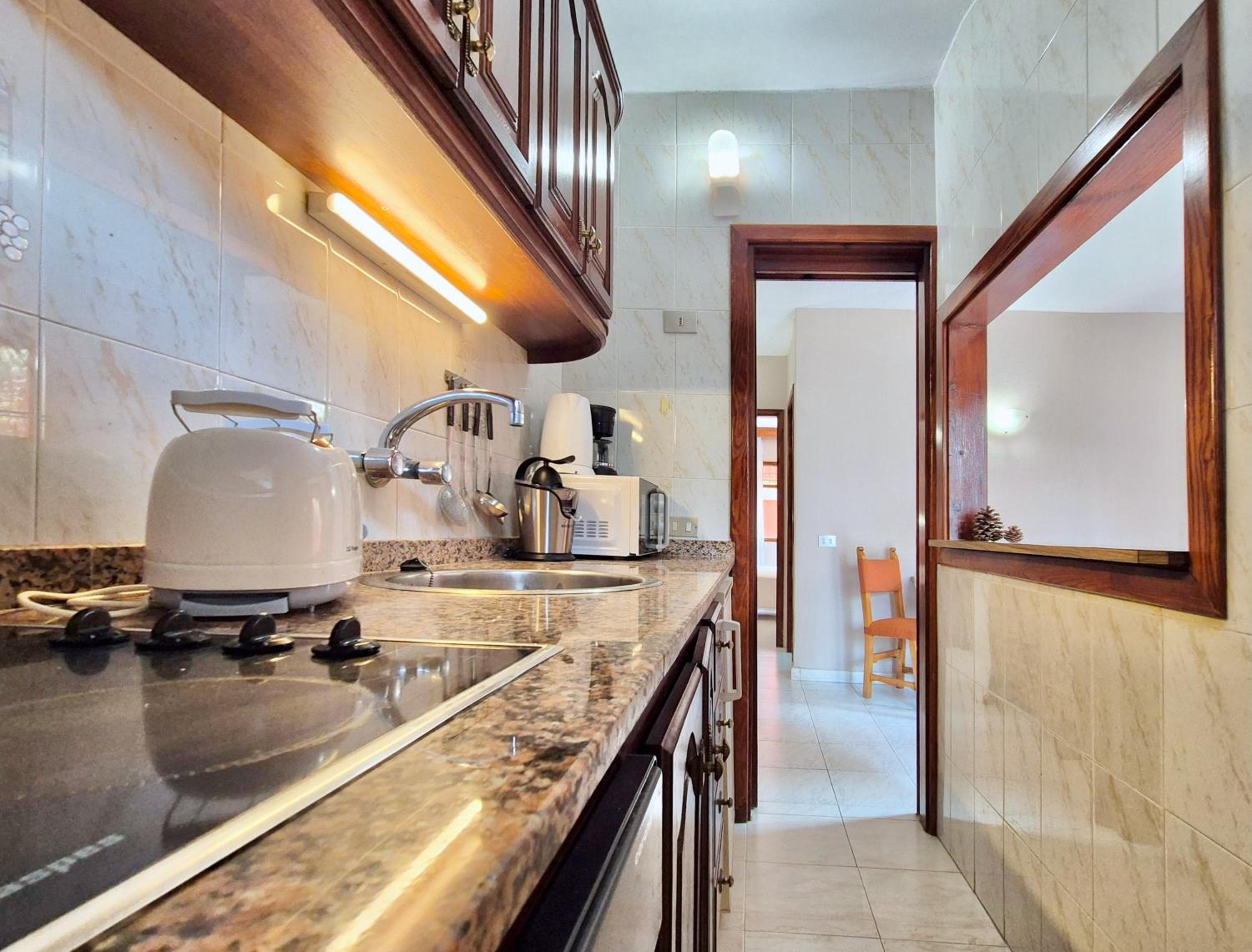 Canaima Apartments — 4