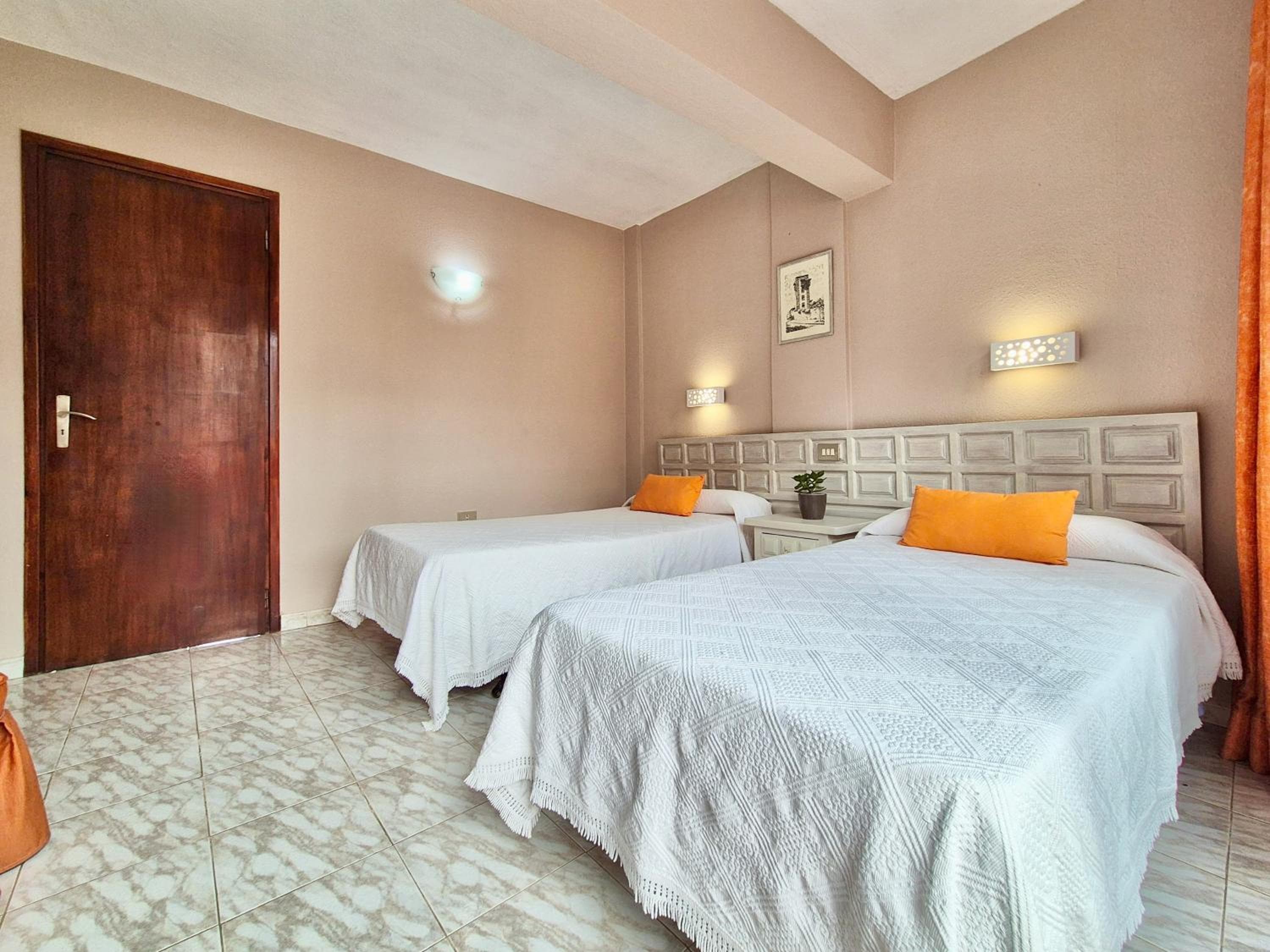 Canaima Apartments — 3