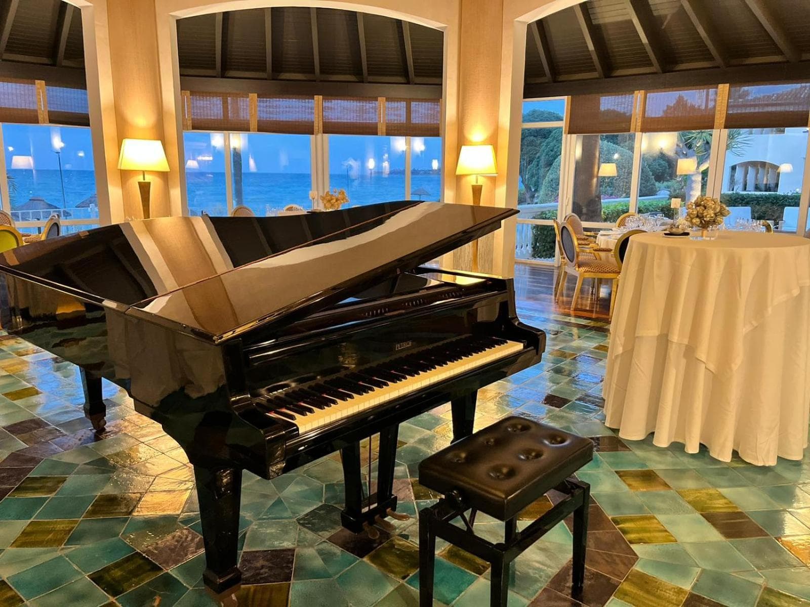 Grand Hotel Las Dunas, Autograph Collection — 4