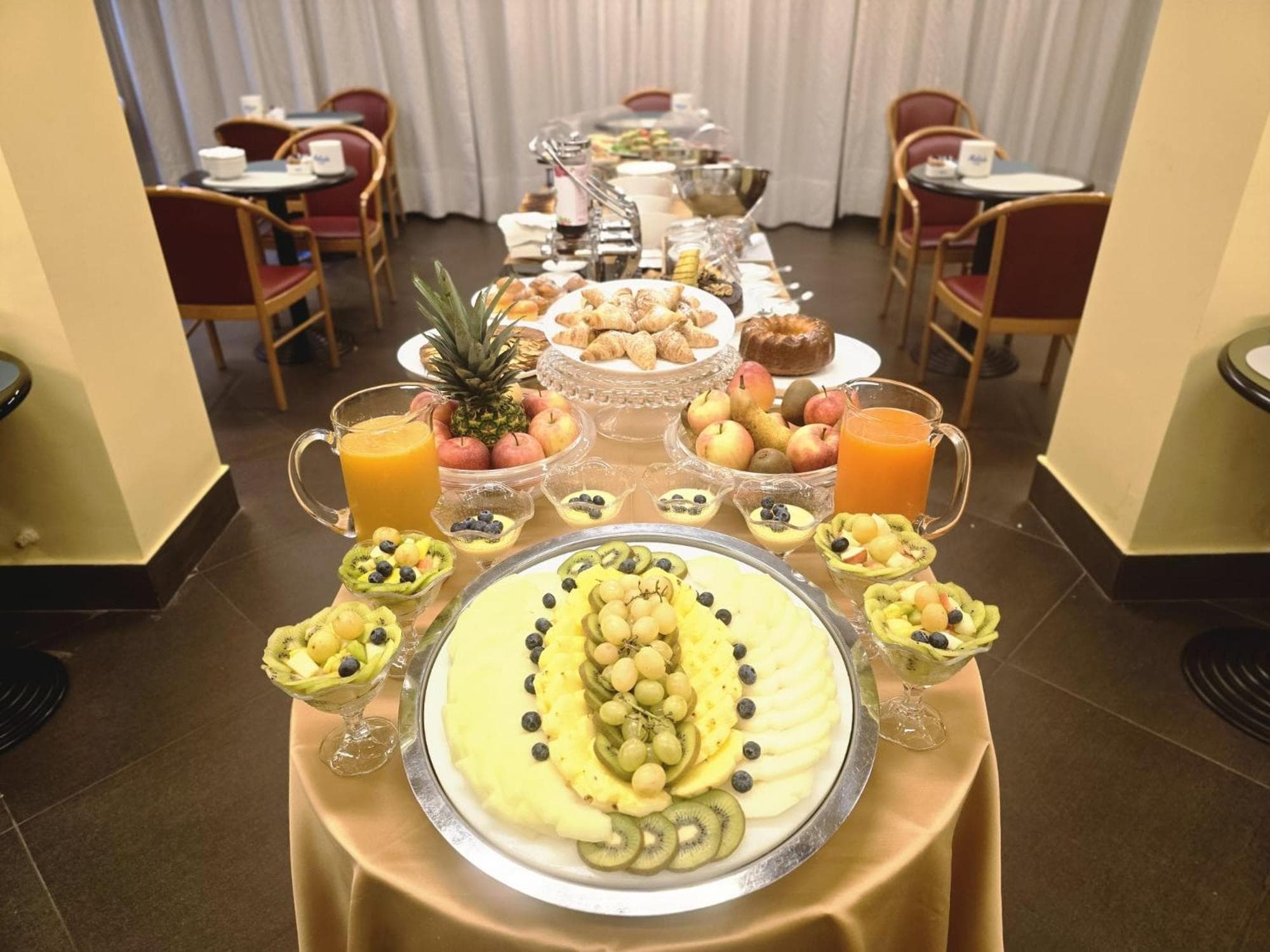 Mokinba Hotels Sant'Ambroeus — 13