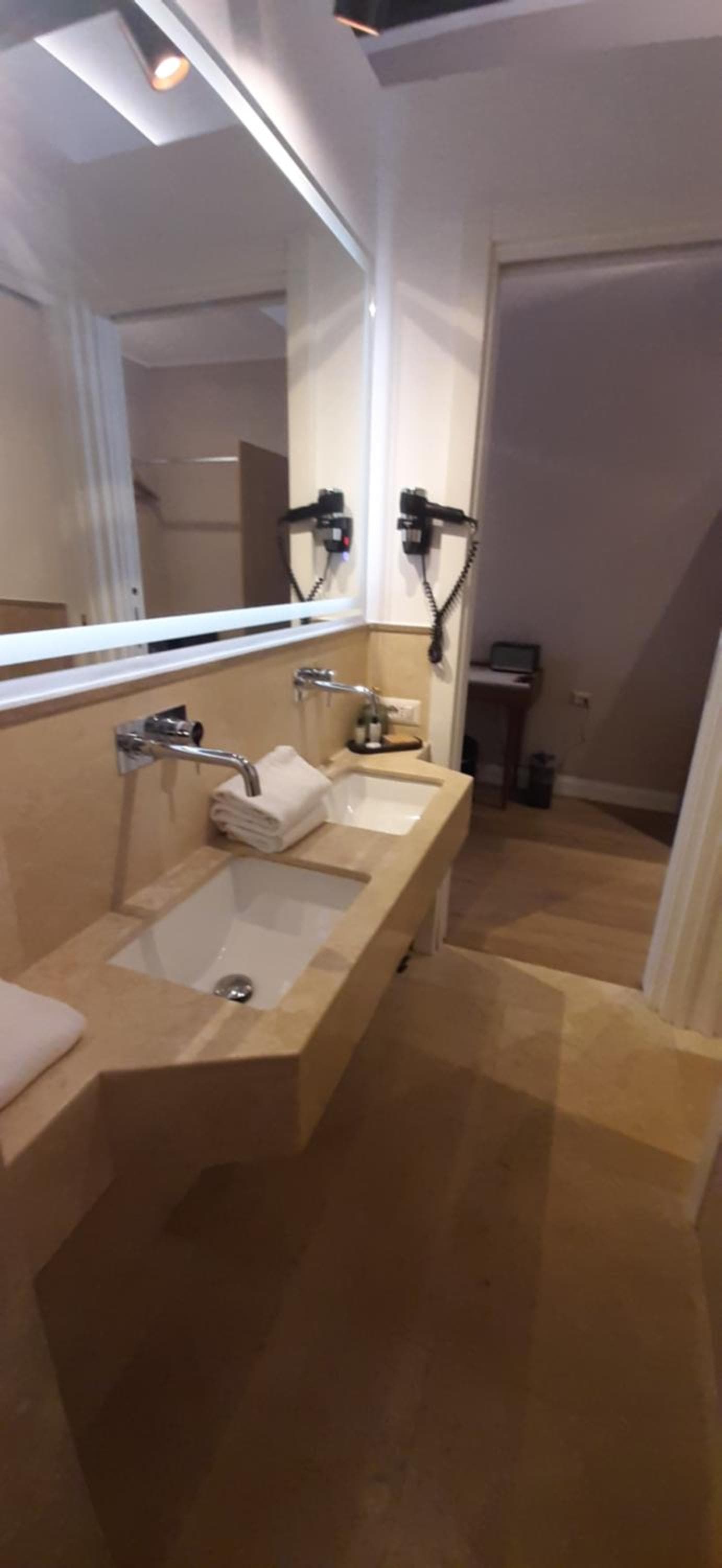 Hotel Accademia — 28
