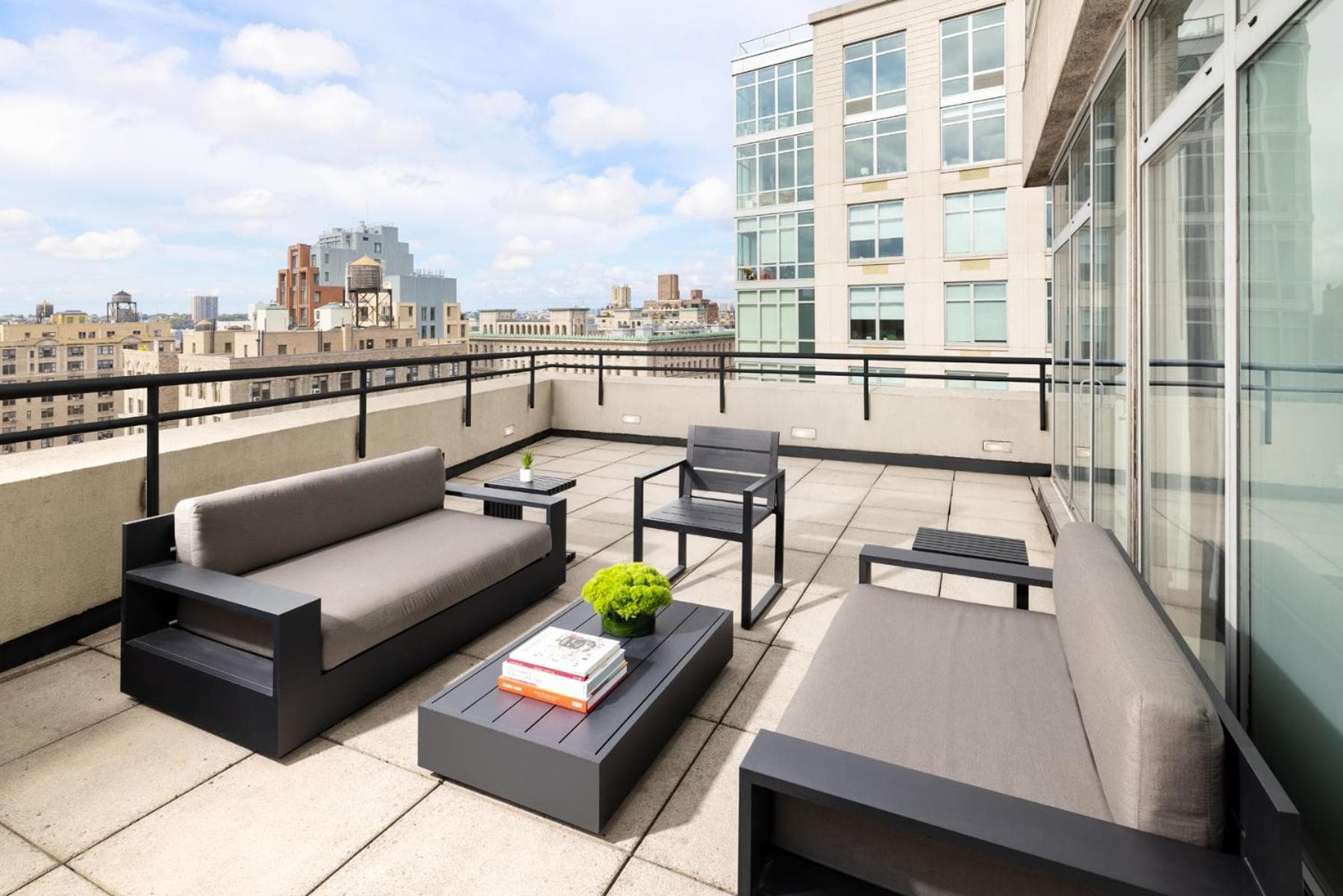 Arthouse Hotel — 27