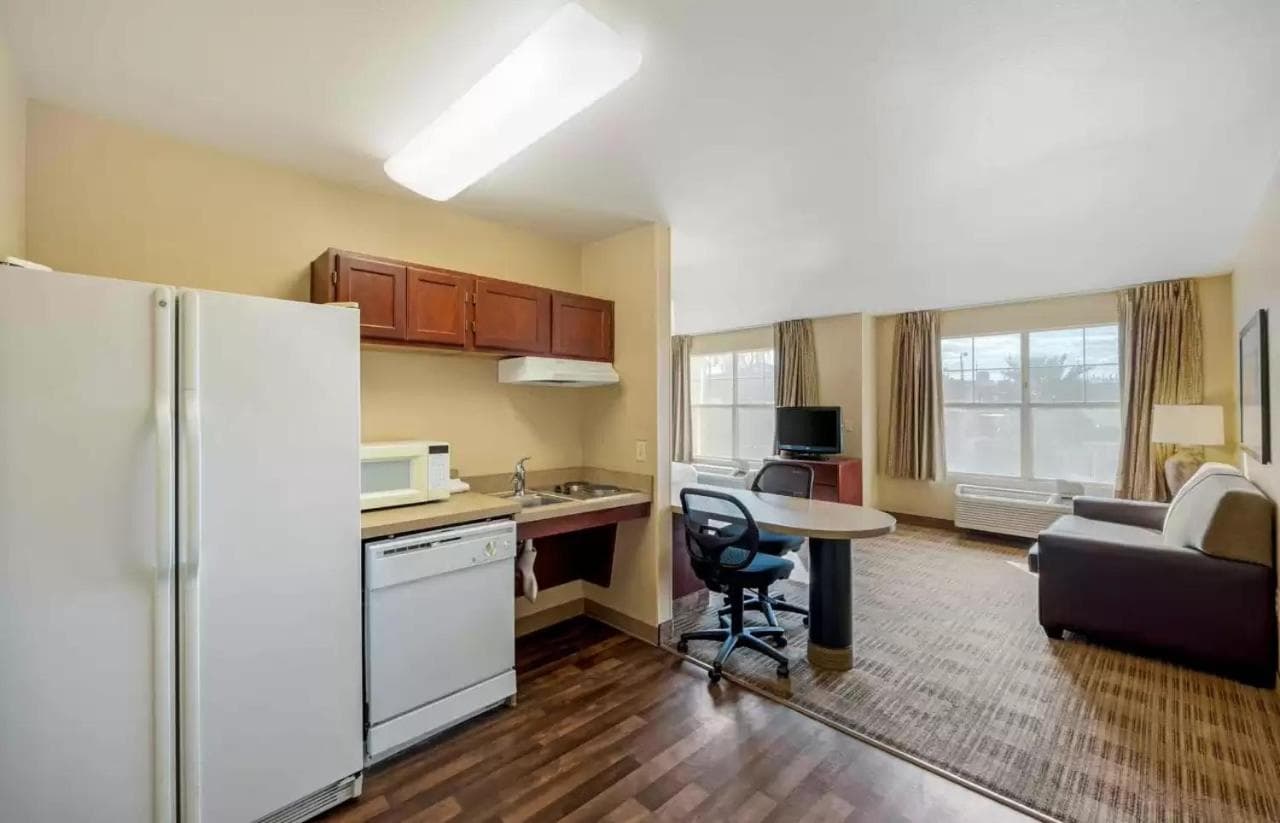 MainStay Suites Las Vegas Flamingo — 28
