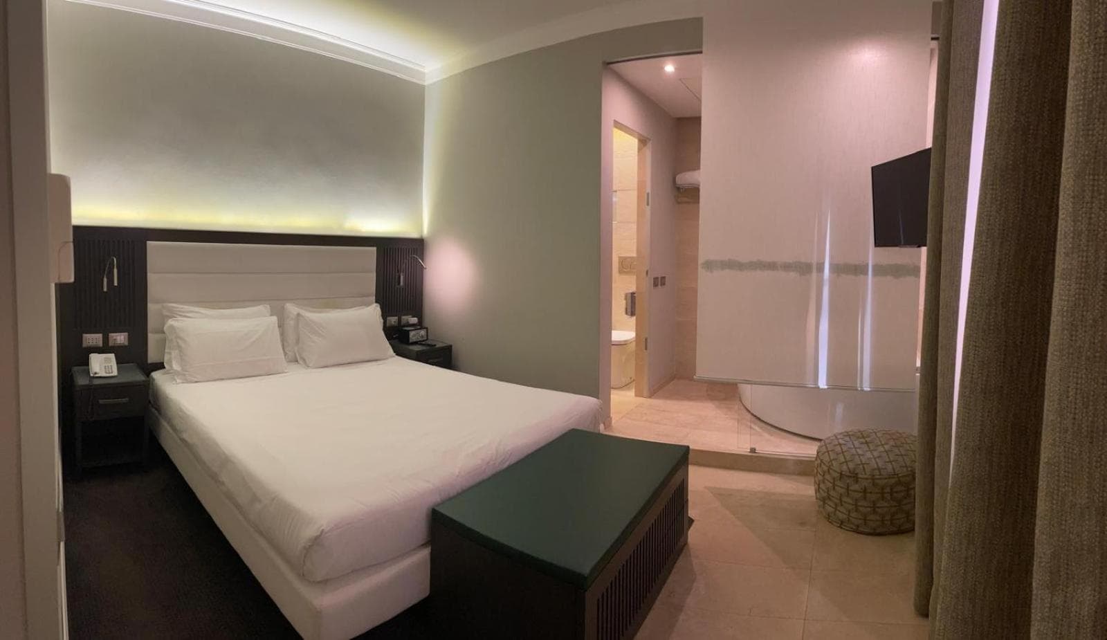 Hotel Accademia — 13