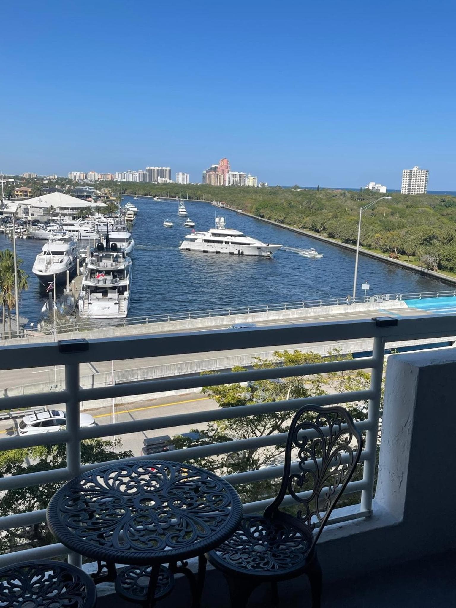 New Luxury Water Front Condo — 30