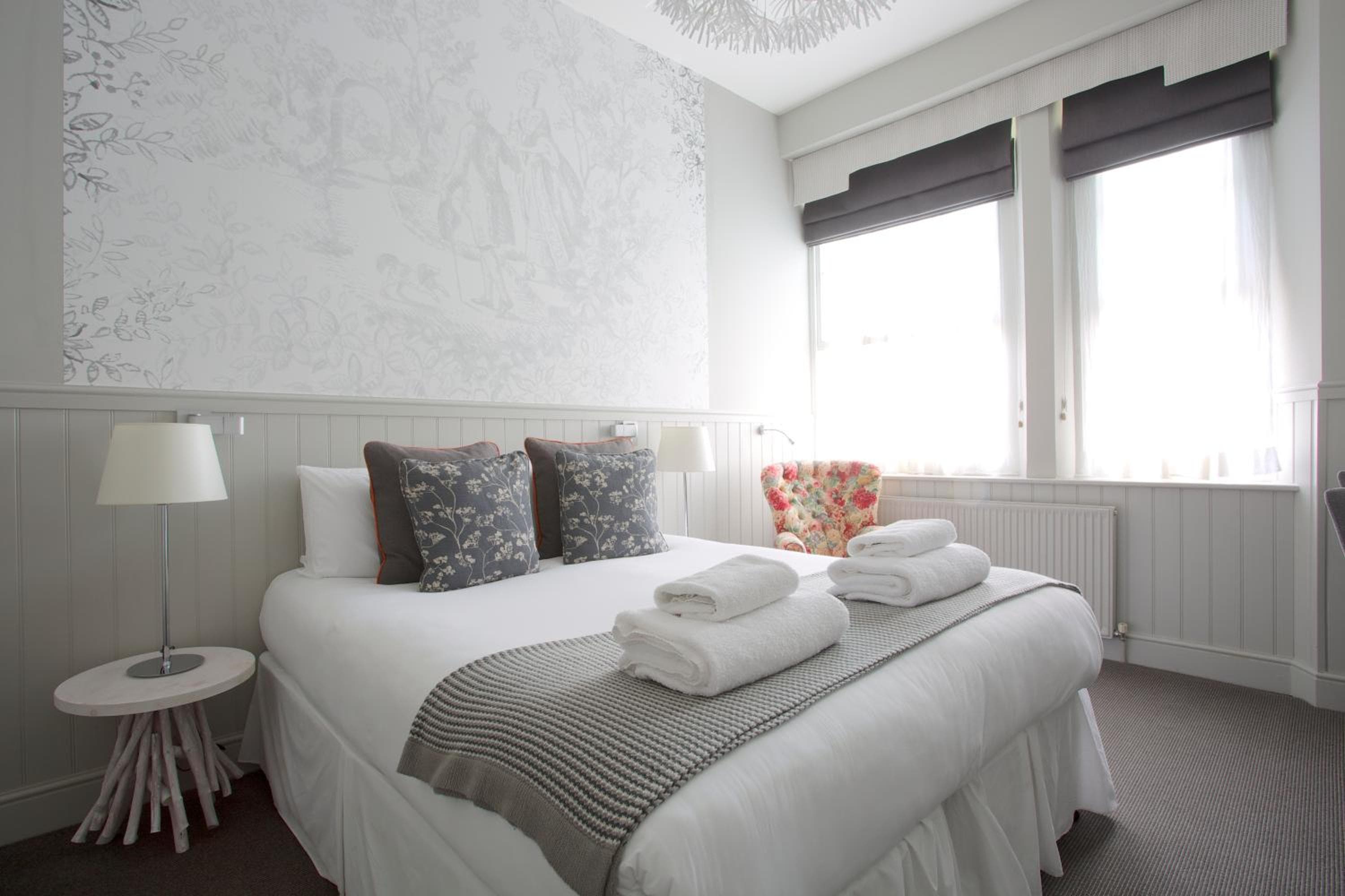 Georgian House Hotel — 11