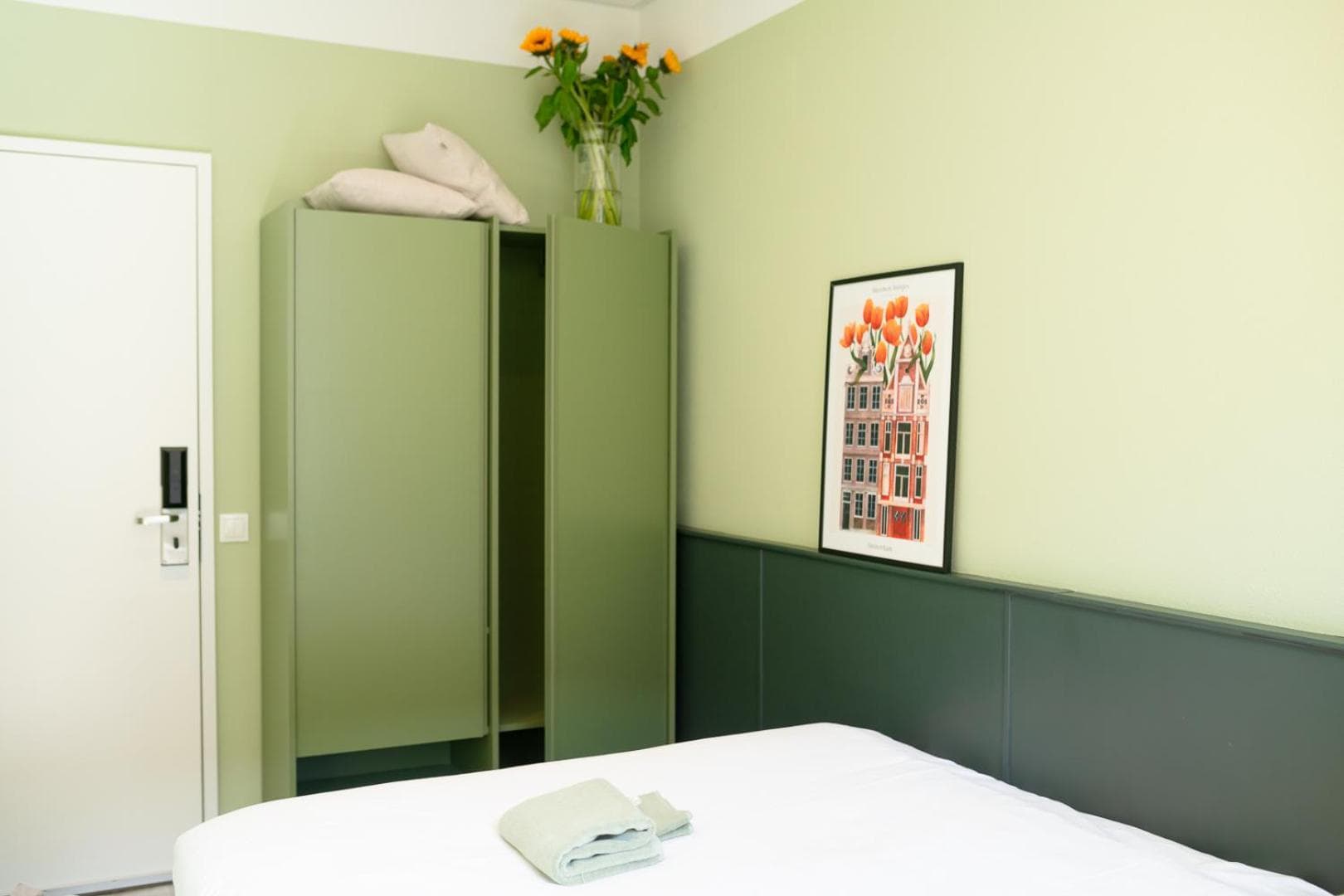 Hotel La Bohème — 12