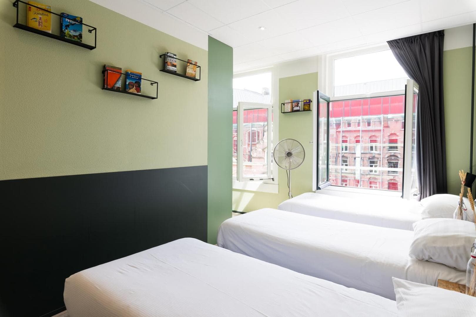 Hotel La Bohème — 21