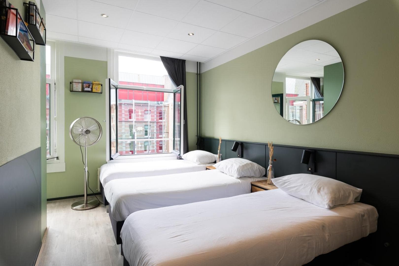 Hotel La Bohème — 2