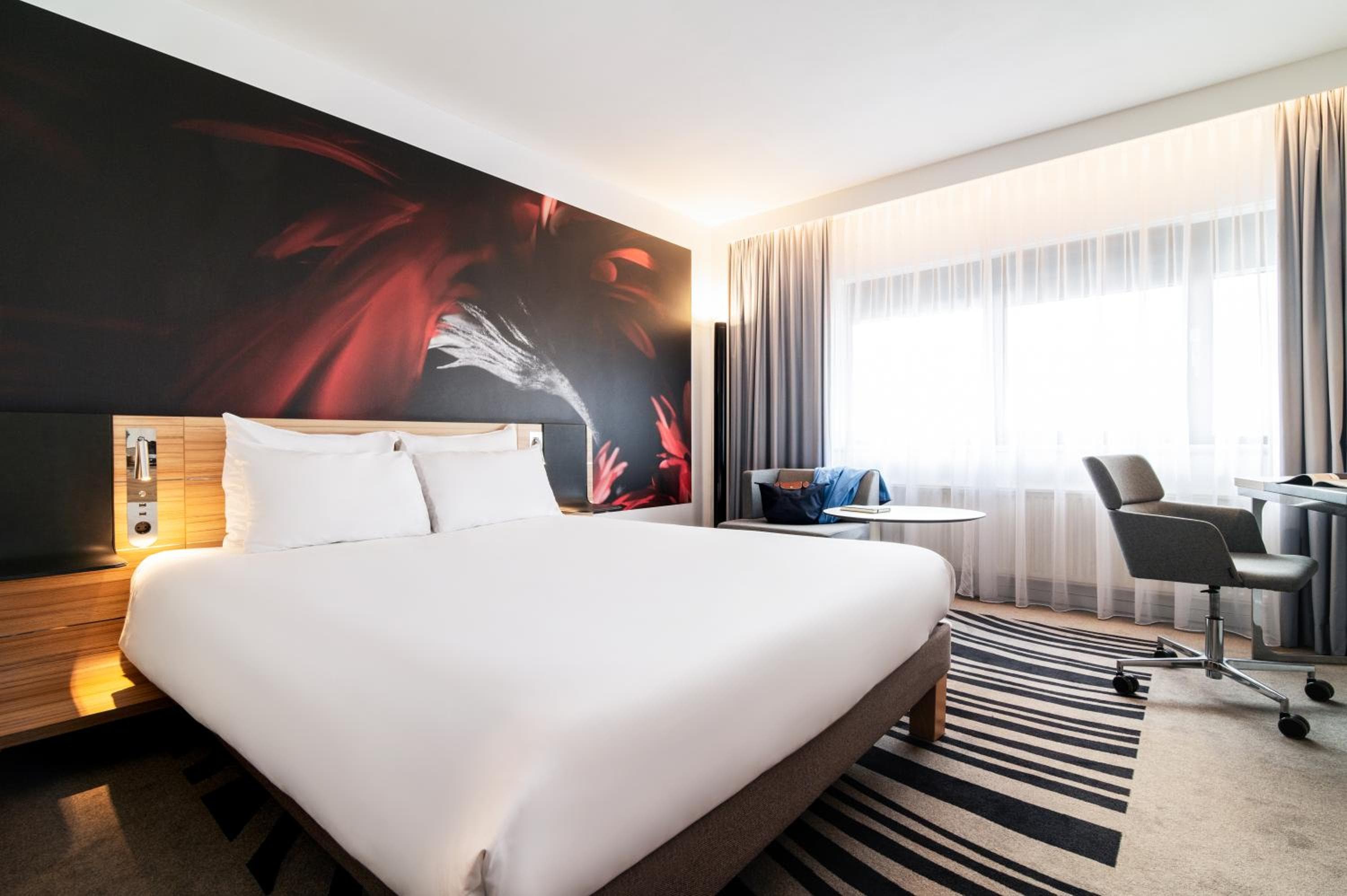 Novotel Amsterdam City — 9