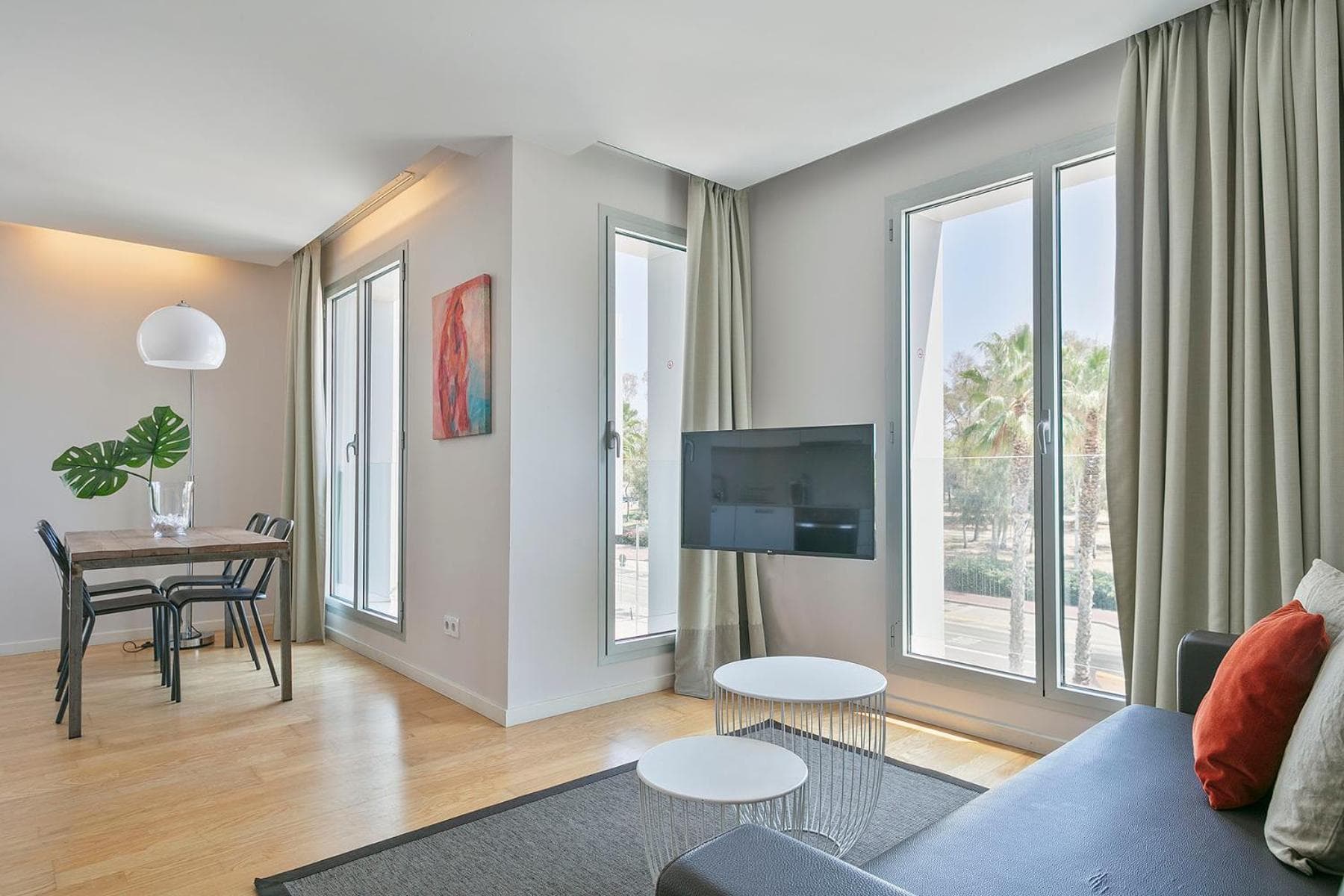 Lugaris Beach Apartments — 12