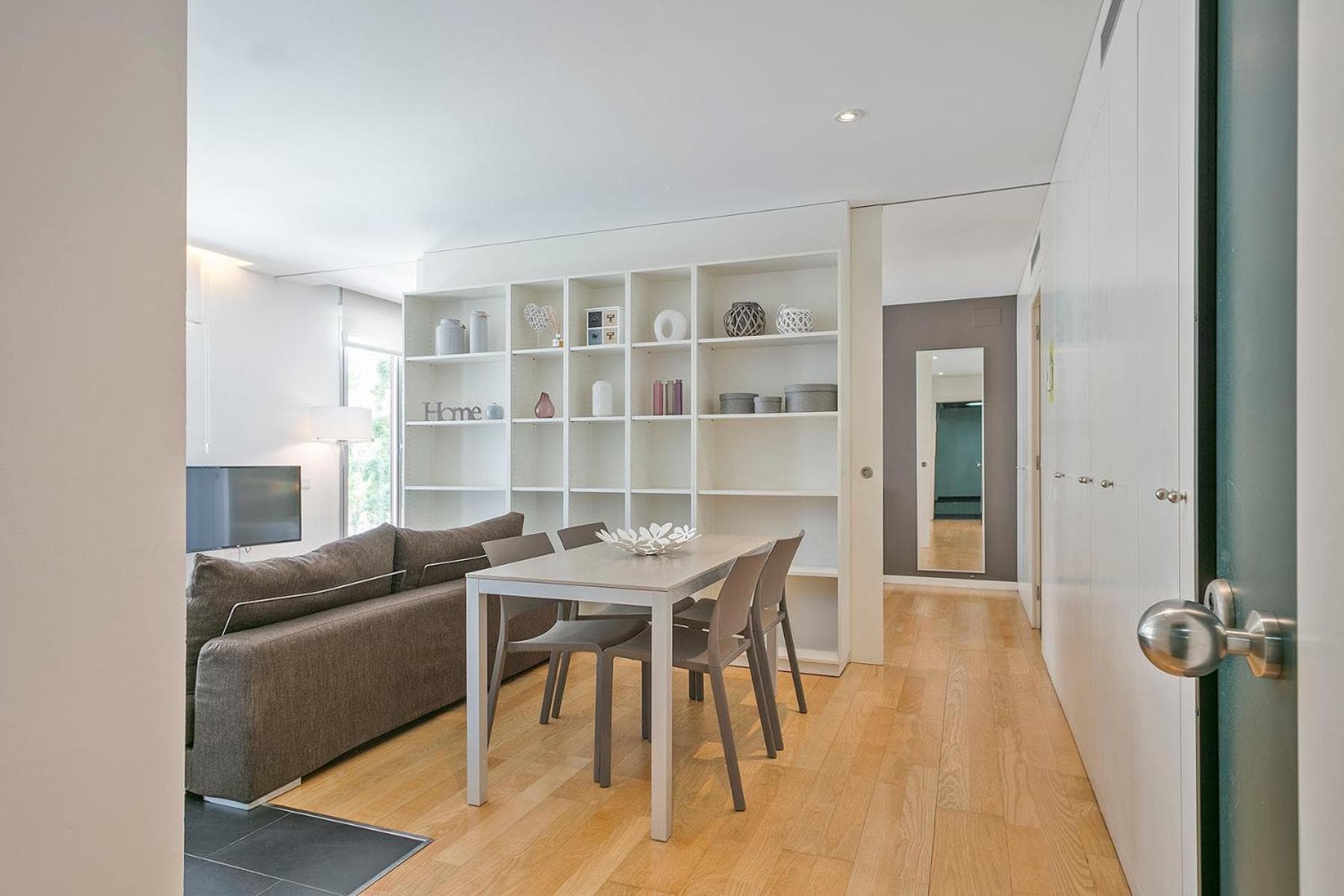 Lugaris Beach Apartments — 26
