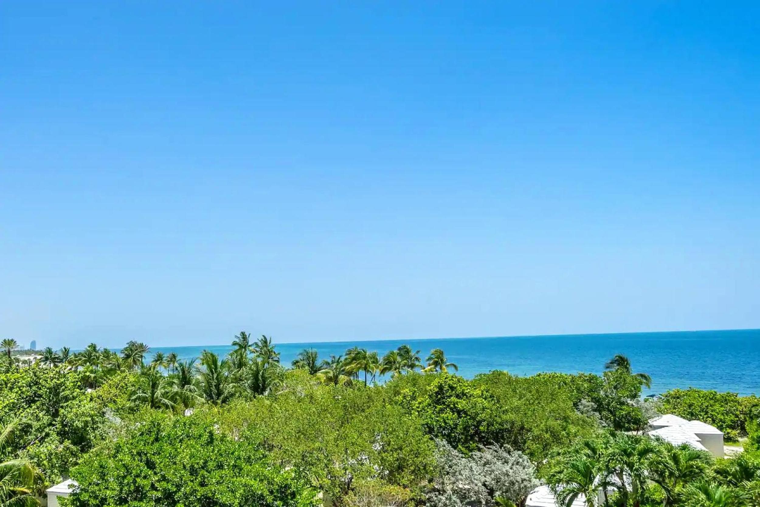 Studio Located at The Ritz Carlton Key Biscayne, Miami — 8