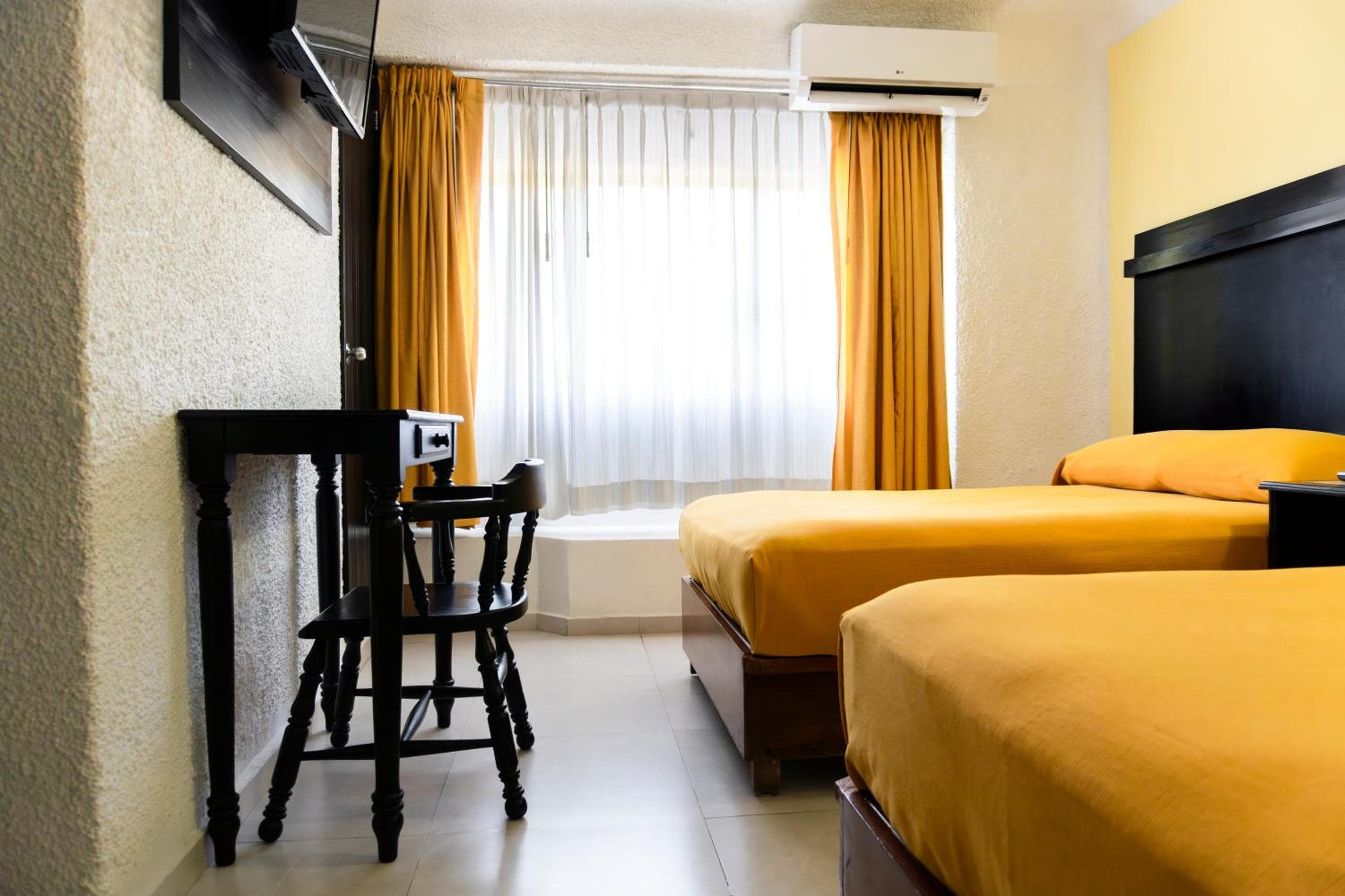 Hotel Antillano — 14