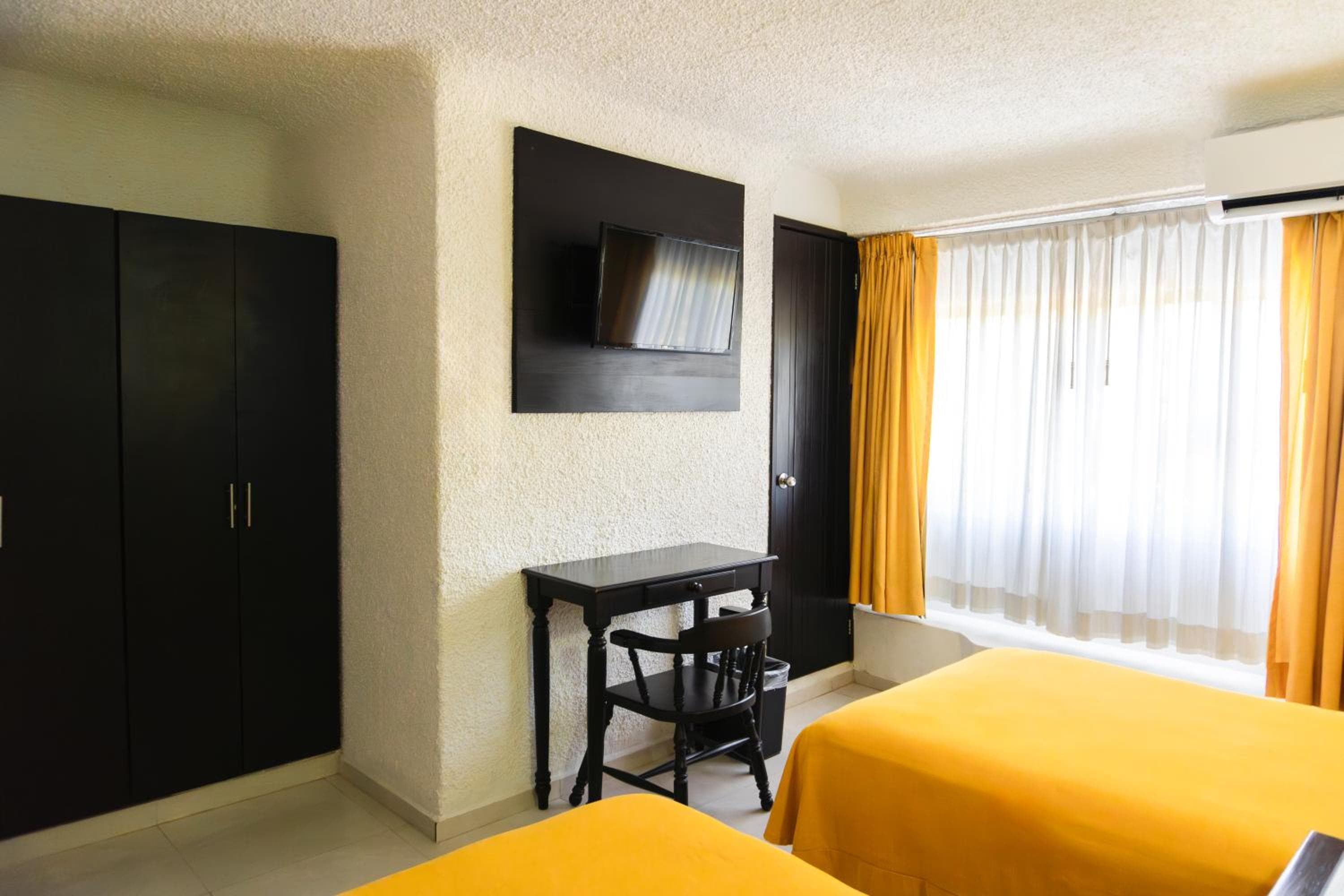 Hotel Antillano — 15