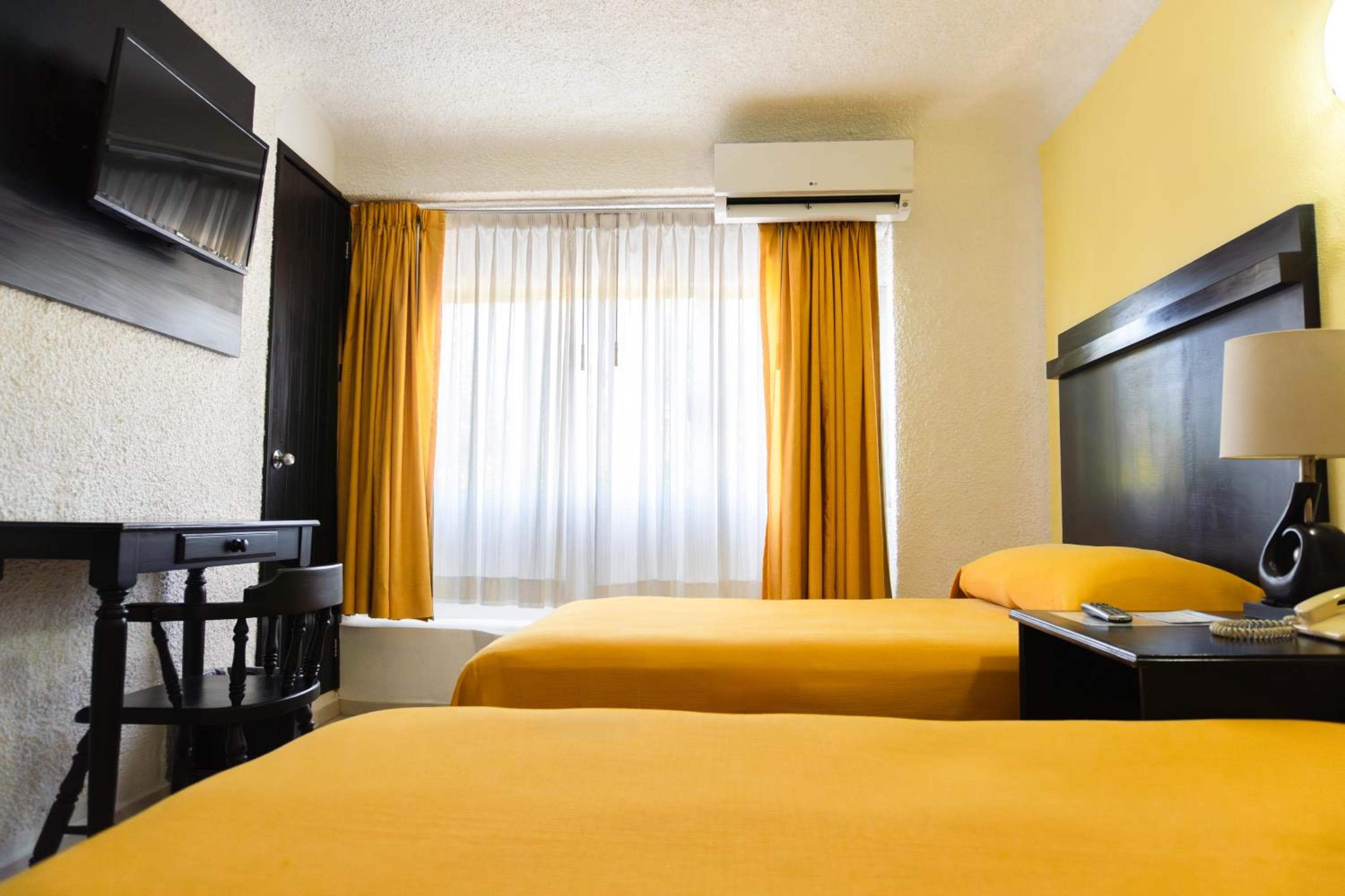 Hotel Antillano — 16