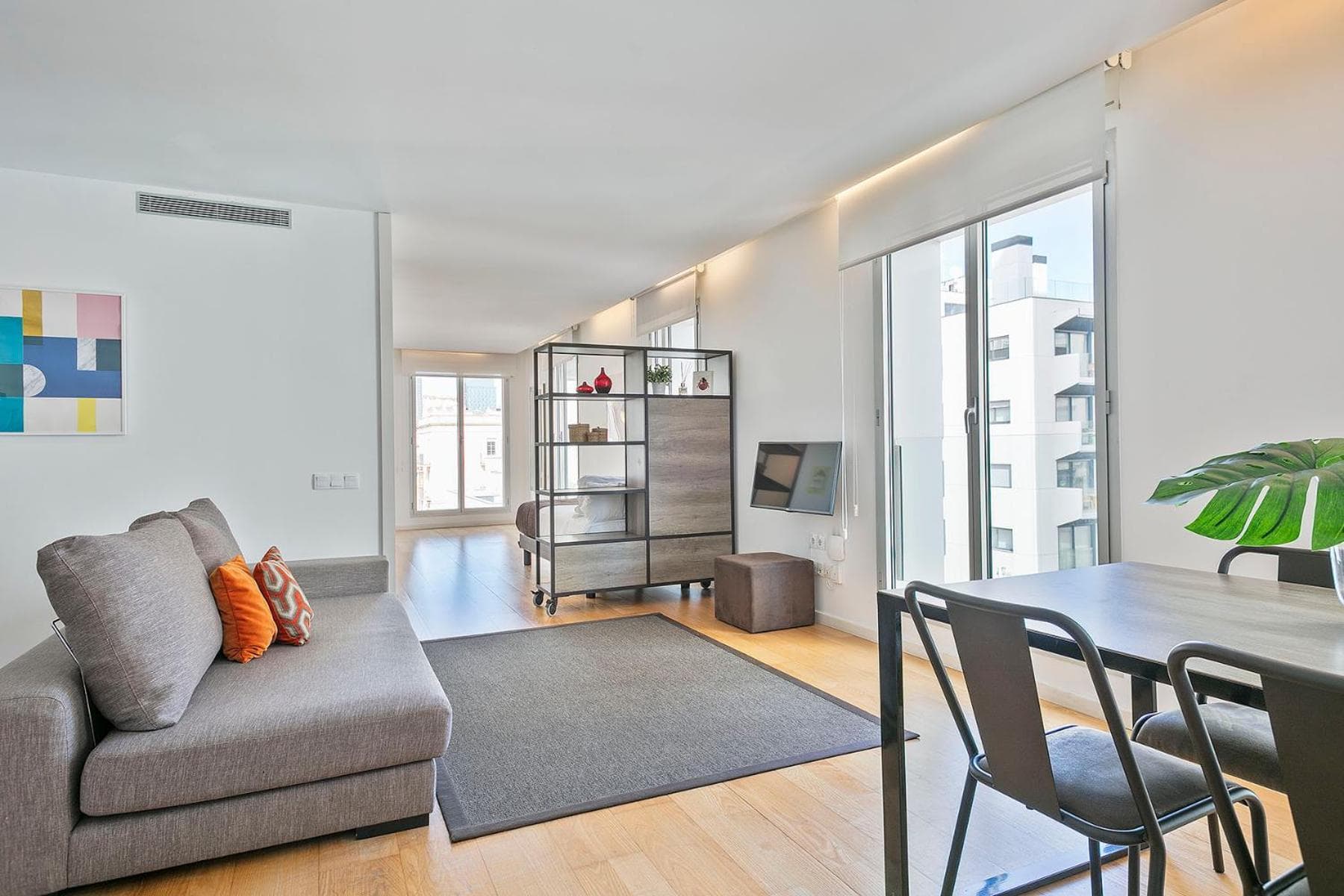 Lugaris Beach Apartments — 24