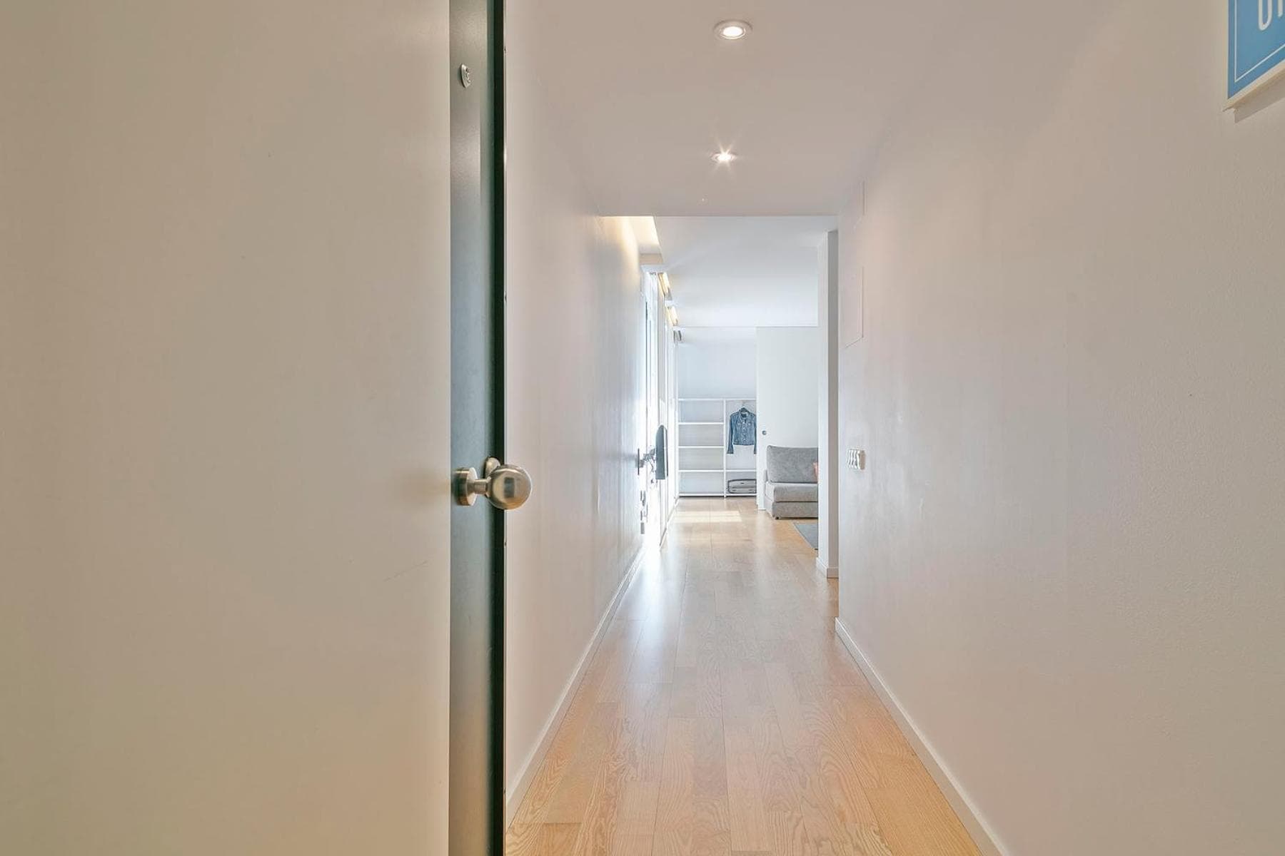 Lugaris Beach Apartments — 10