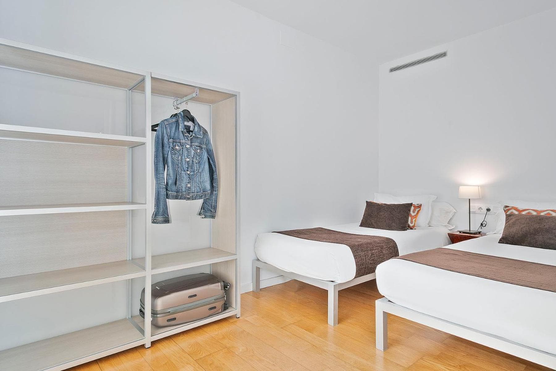 Lugaris Beach Apartments — 21