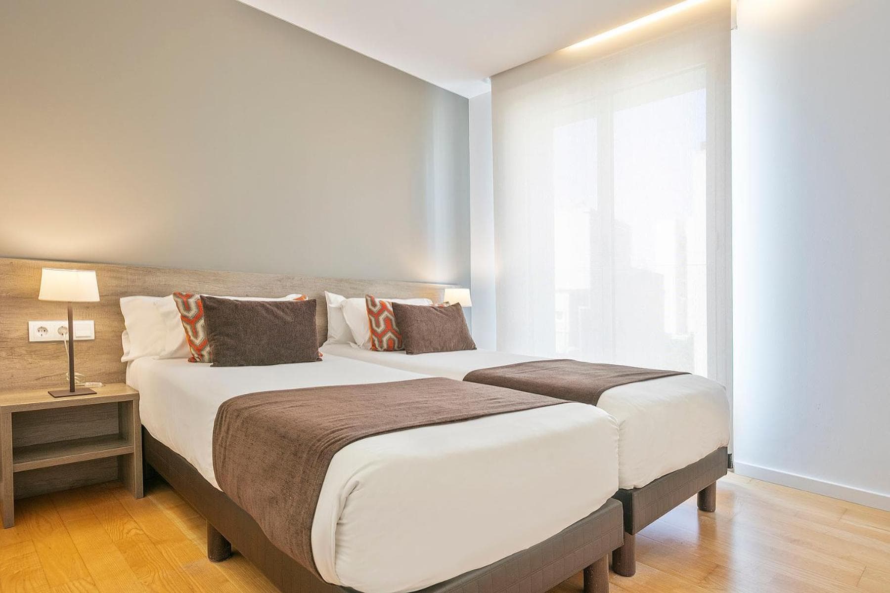 Lugaris Beach Apartments — 19