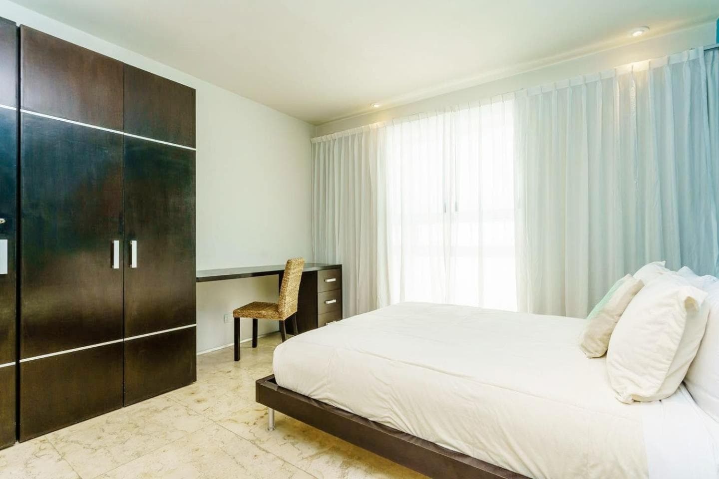 Gorgeous Magia Beachside Condos by Stella Rentals! — 9