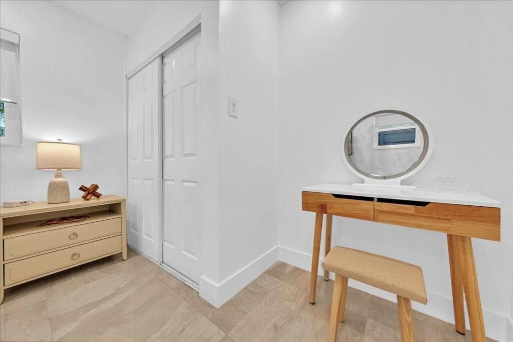 Sunny Days Getaway, Familie Zuhause mit beheiztem Pool, 5BD! — 27