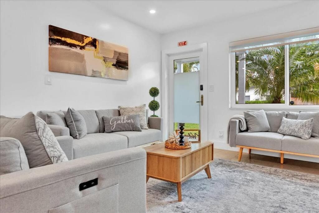 Sunny Days Getaway, Familie Zuhause mit beheiztem Pool, 5BD! — 23