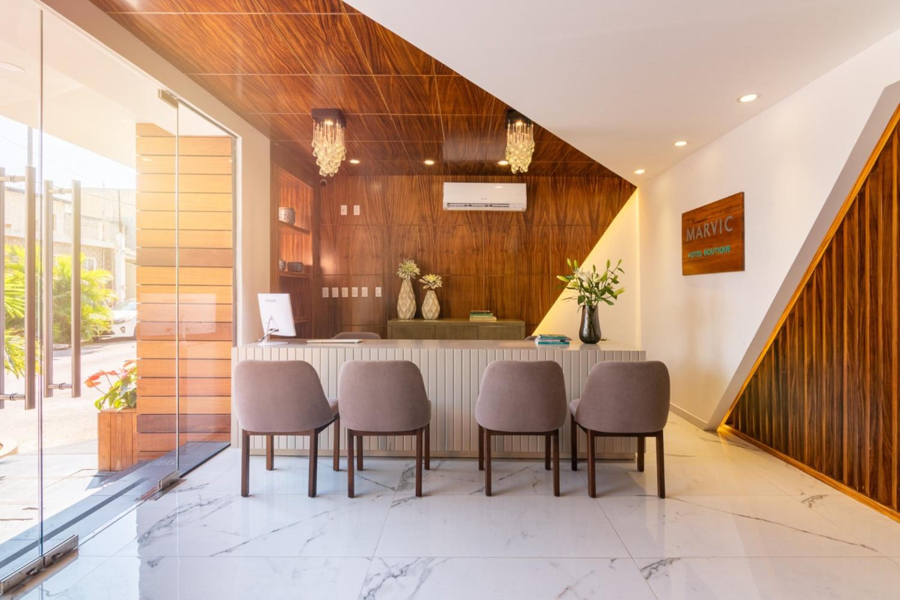 Collection o hotel Marvic — 4