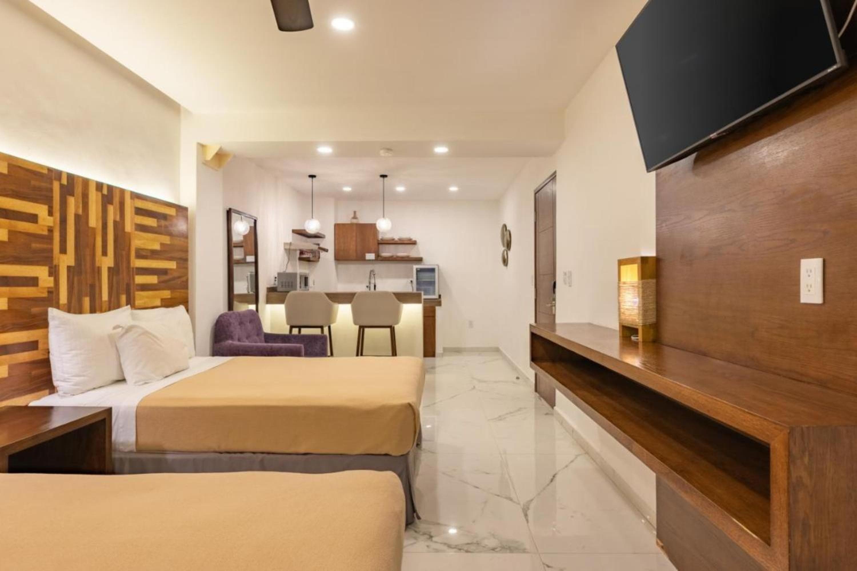 Collection o hotel Marvic — 30