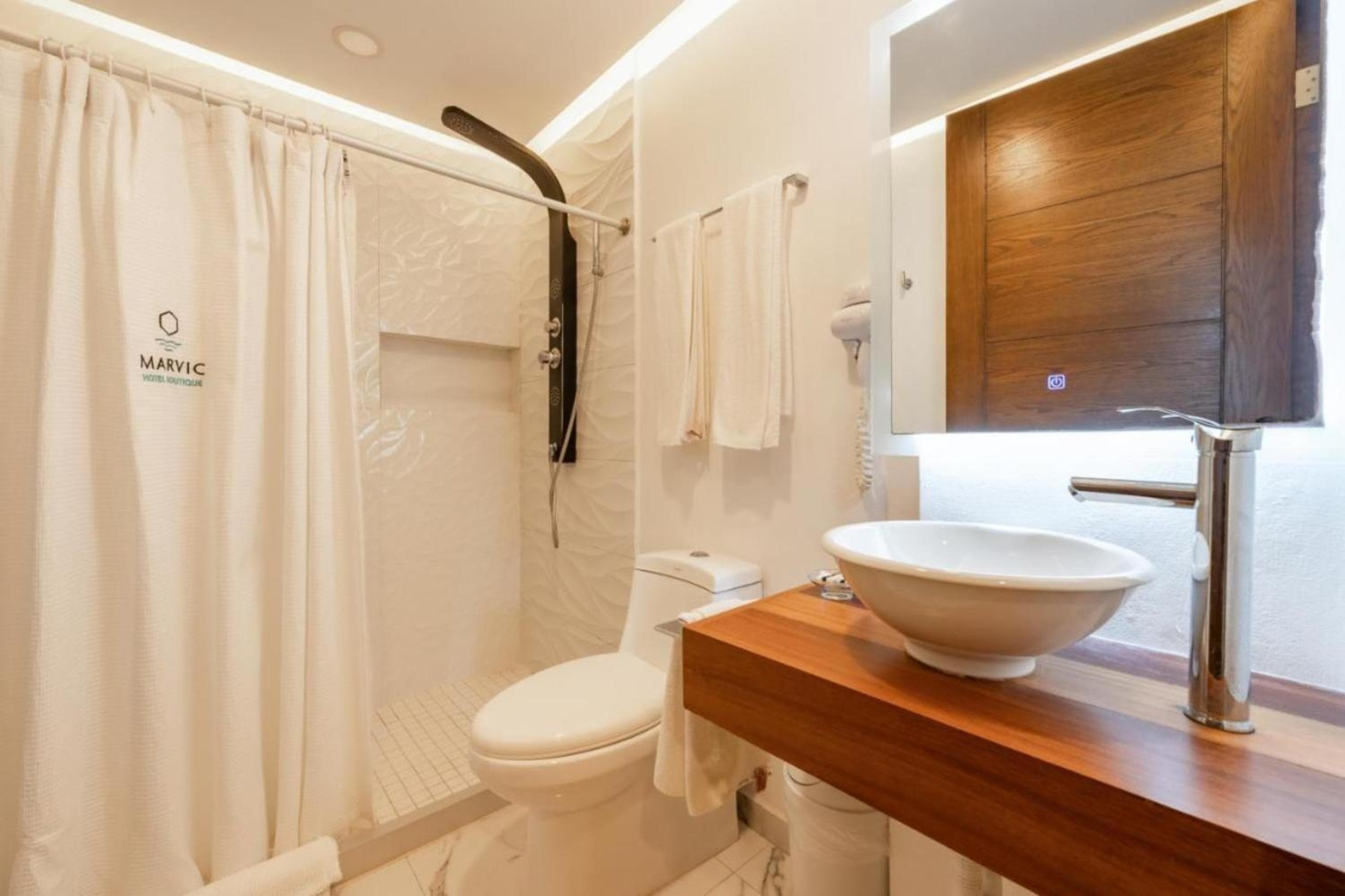 Marvic Hotel Boutique — 10
