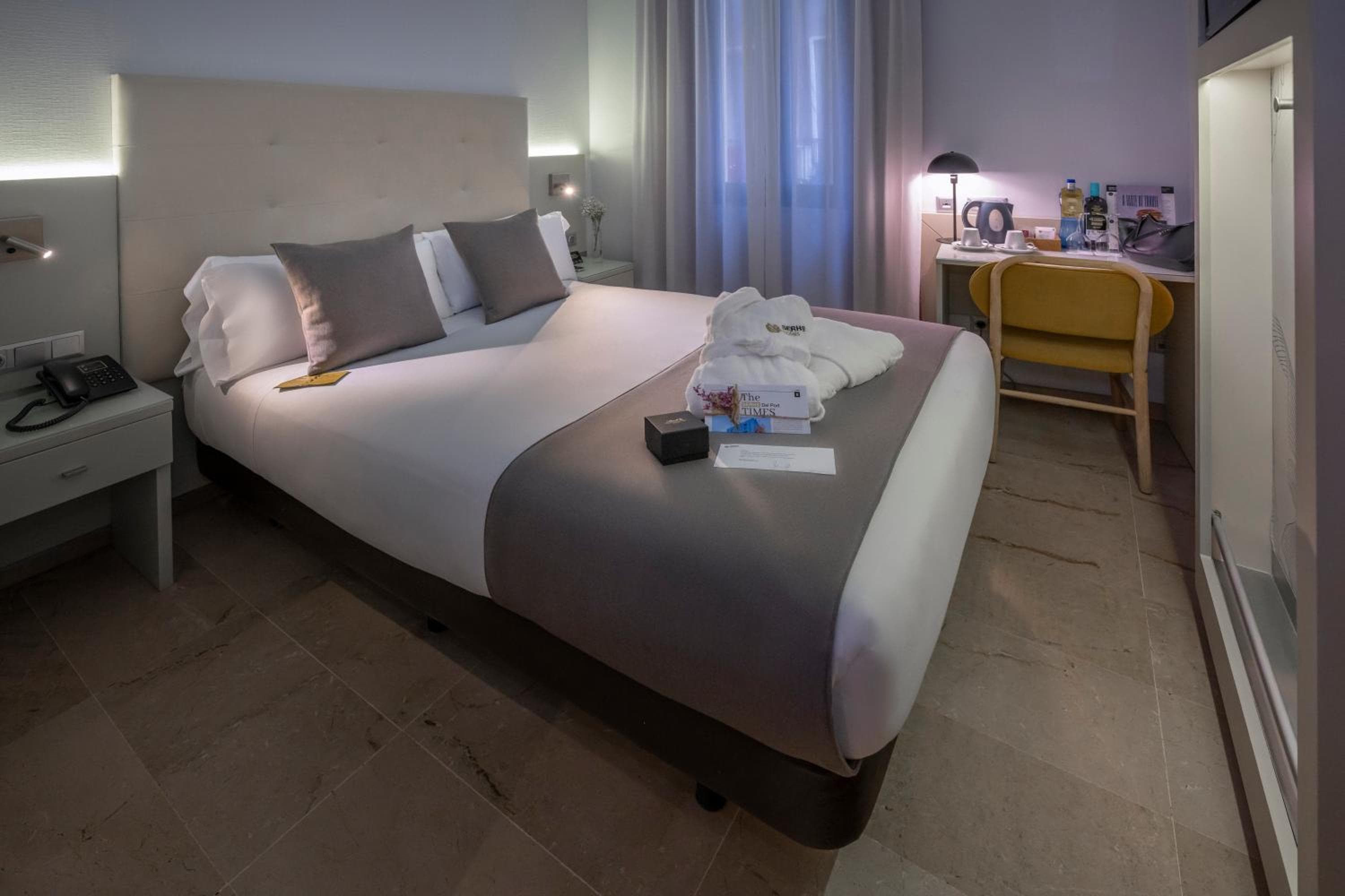 Hotel SERHS Del Port — 25