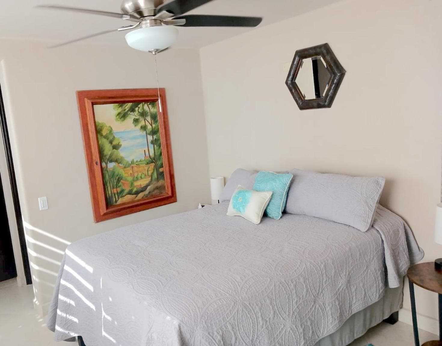 Spectacular Vacation Home Ocean View Walk to Beach — 19