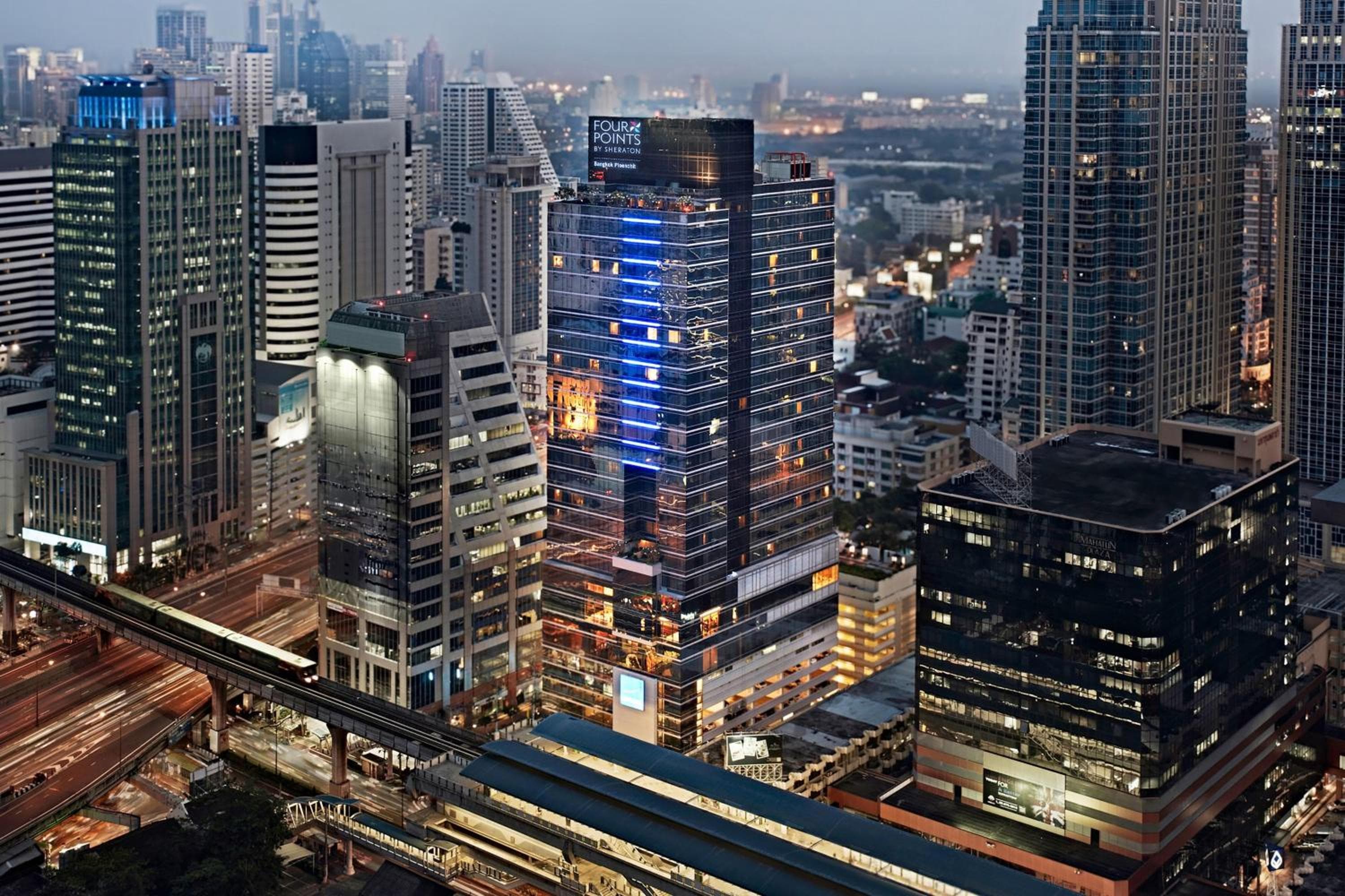Four Points by Sheraton Bangkok Ploenchit — 1