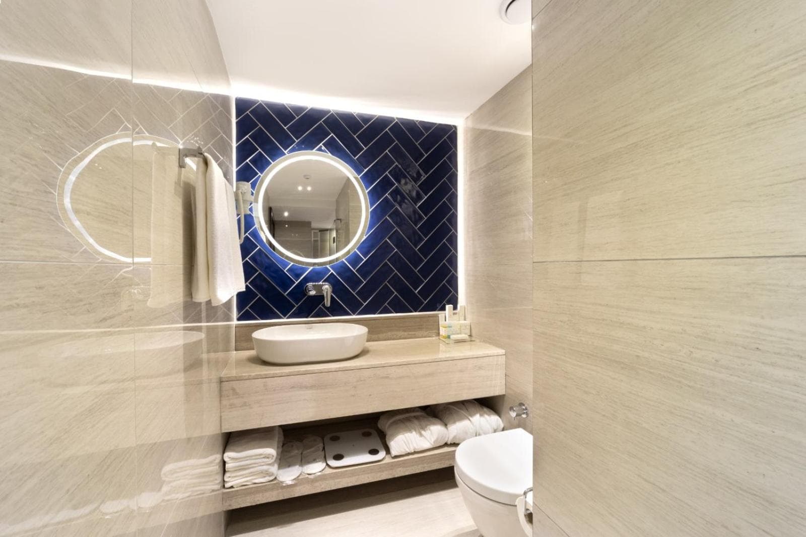 Bentley Hotel Old City-Special Class — 6