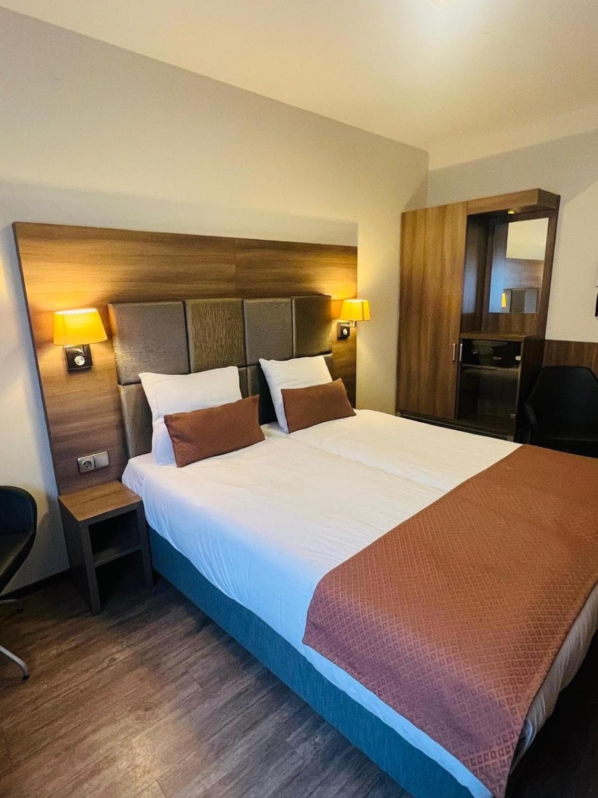 OZO Hotels Cordial Ámsterdam — 26