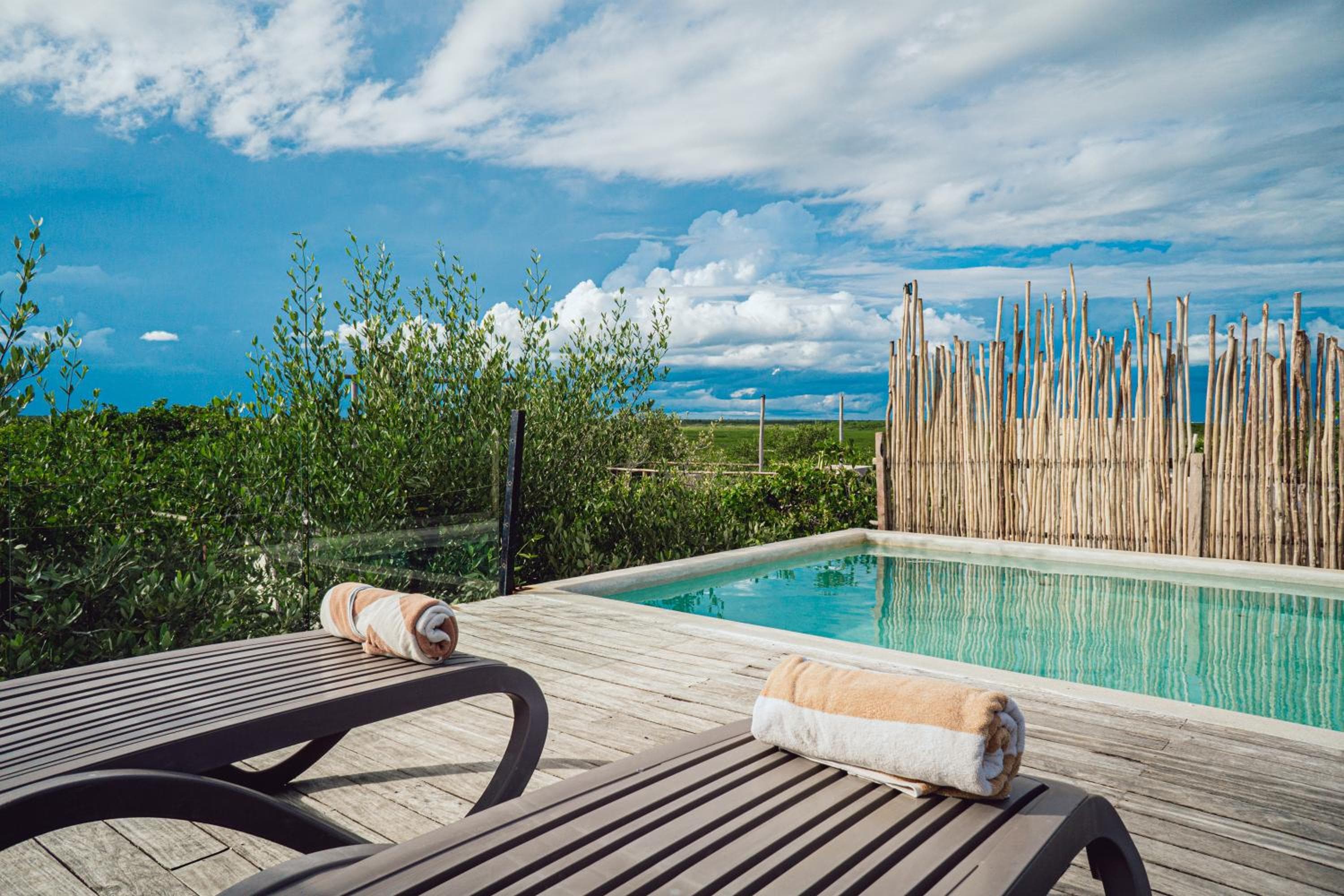 Sunset House — 20