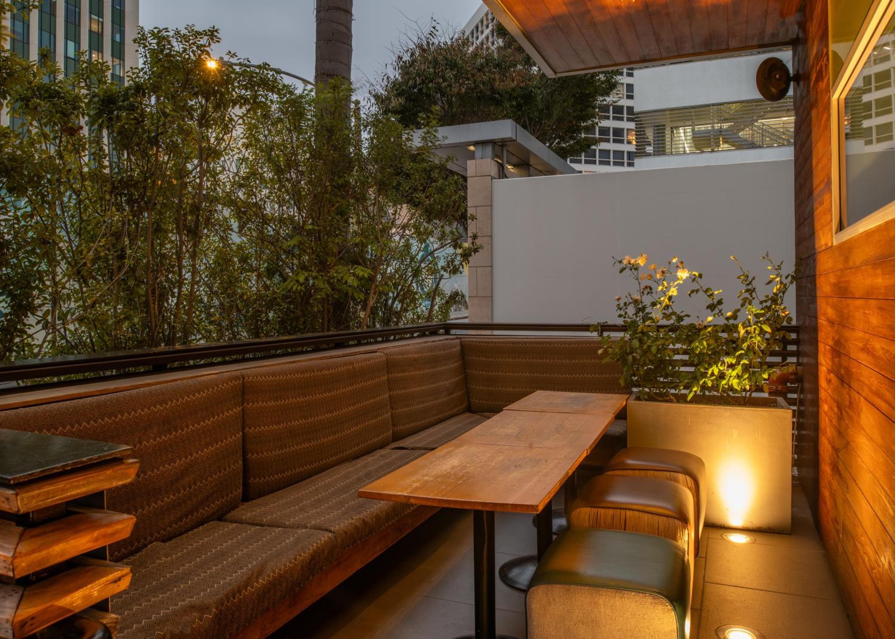 SIRTAJ – Beverly Hills — 25