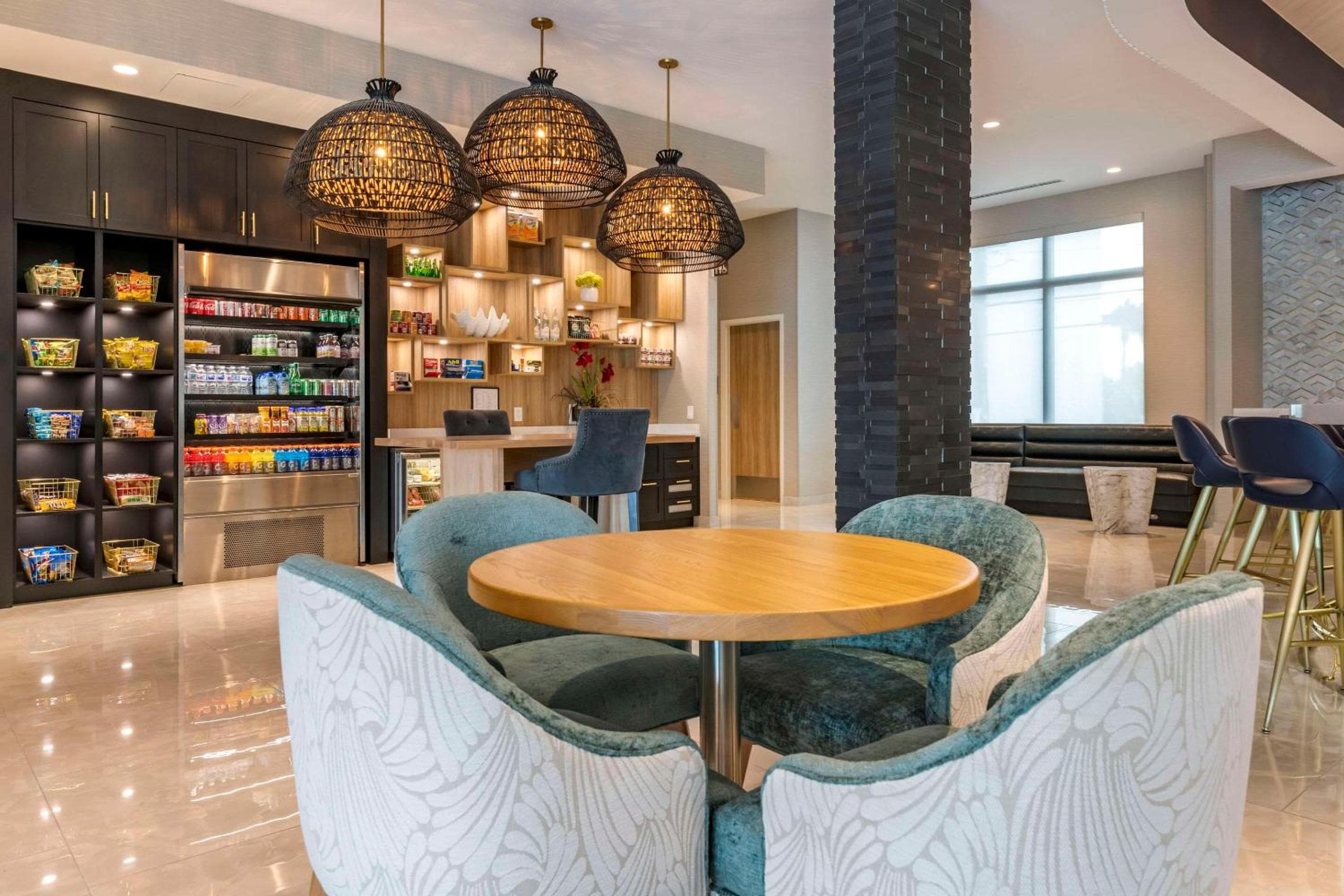 Cambria Hotel Fort Lauderdale Beach — 24